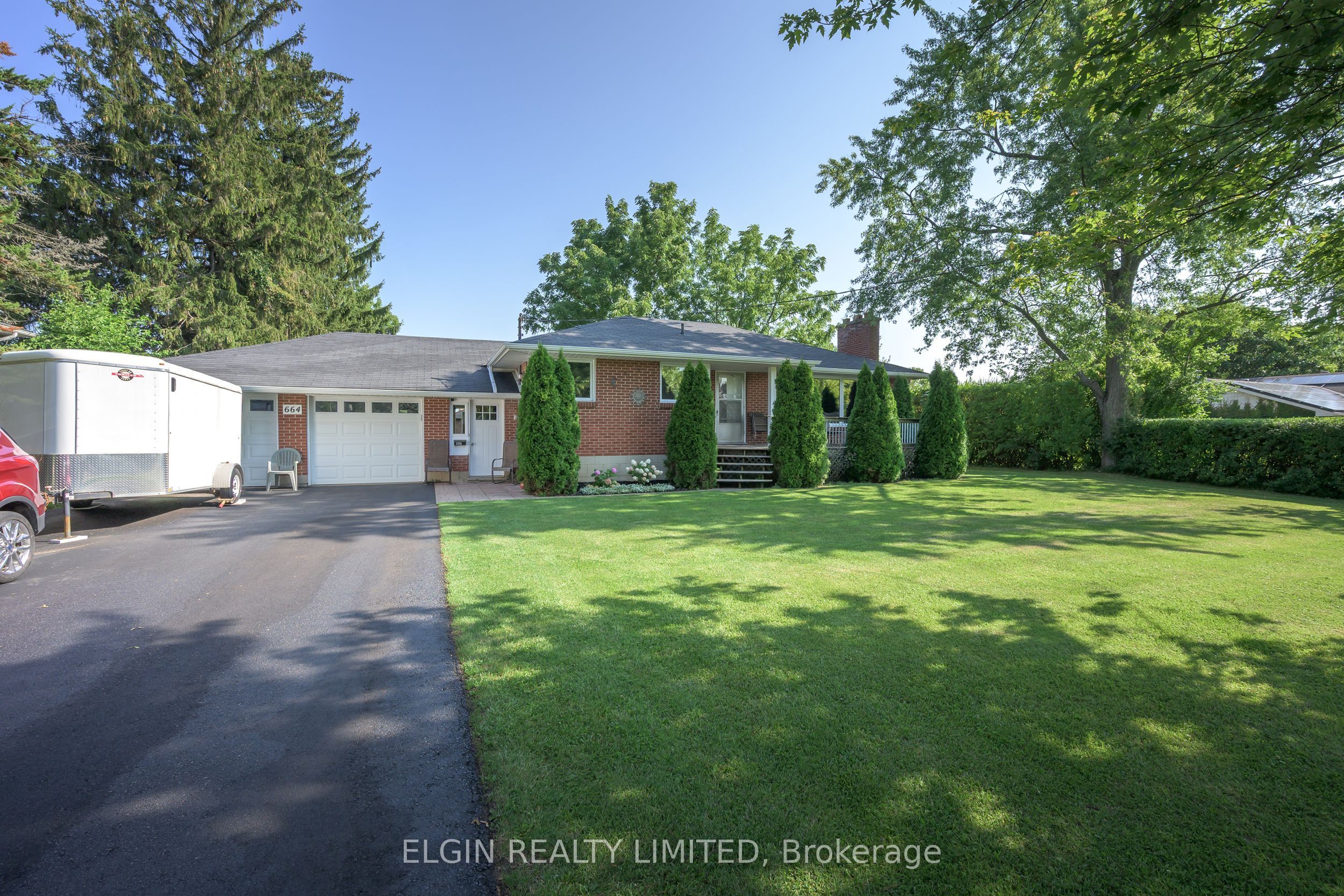 664 Elm Street, St. Thomas, ON N5R 1L3 photo 2