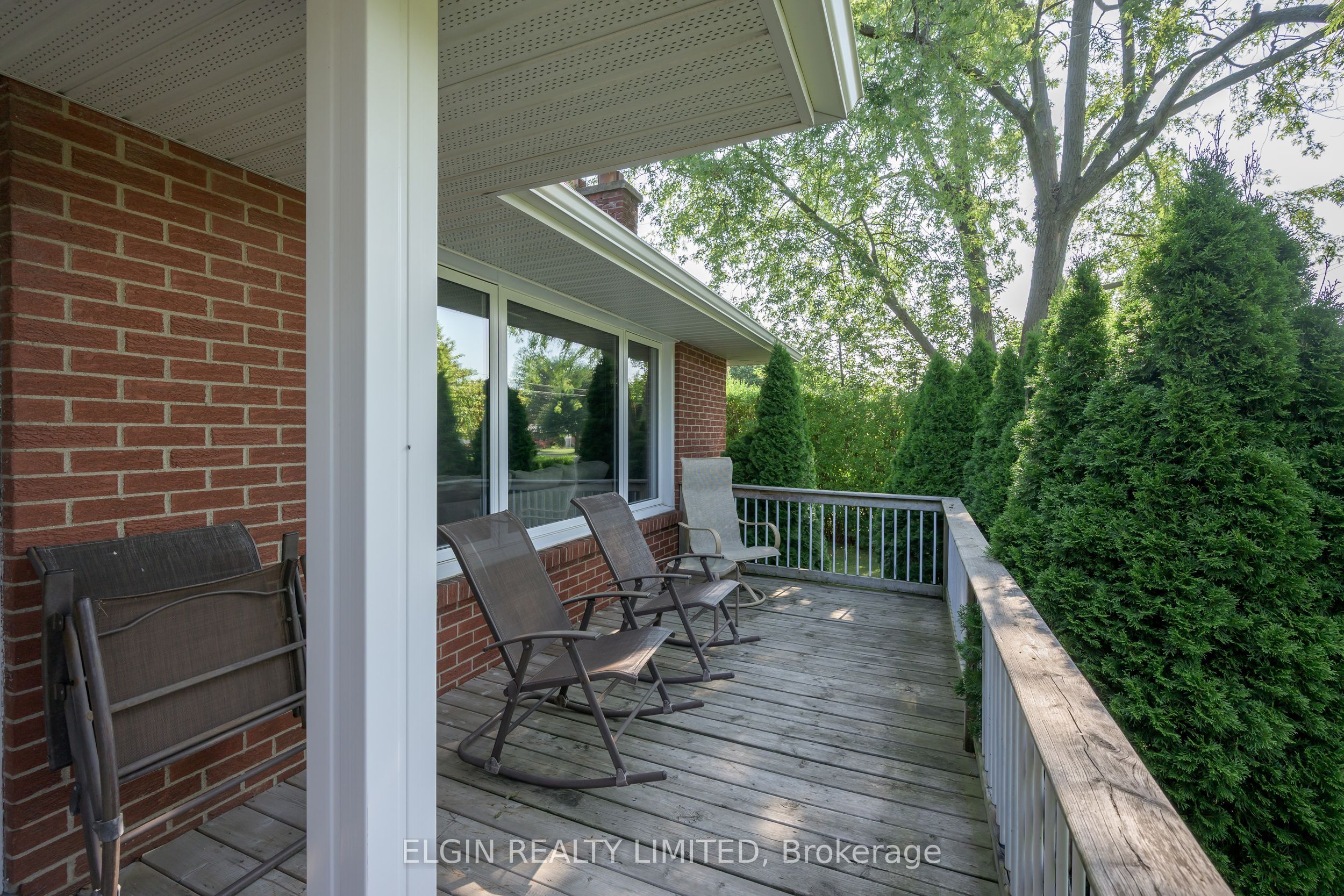 664 Elm Street, St. Thomas, ON N5R 1L3 photo 3