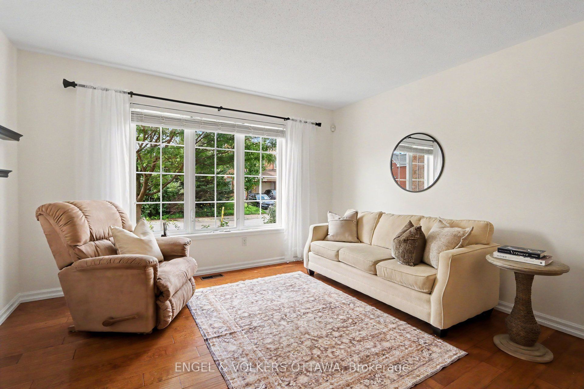 55 Hathaway Drive, Barrhaven, ON K2G 6S6 photo 5