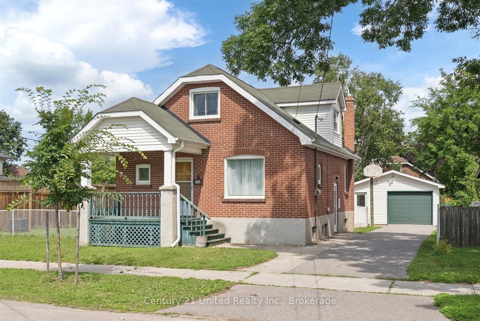 72 Kent Street, Peterborough, ON K9J 5B3