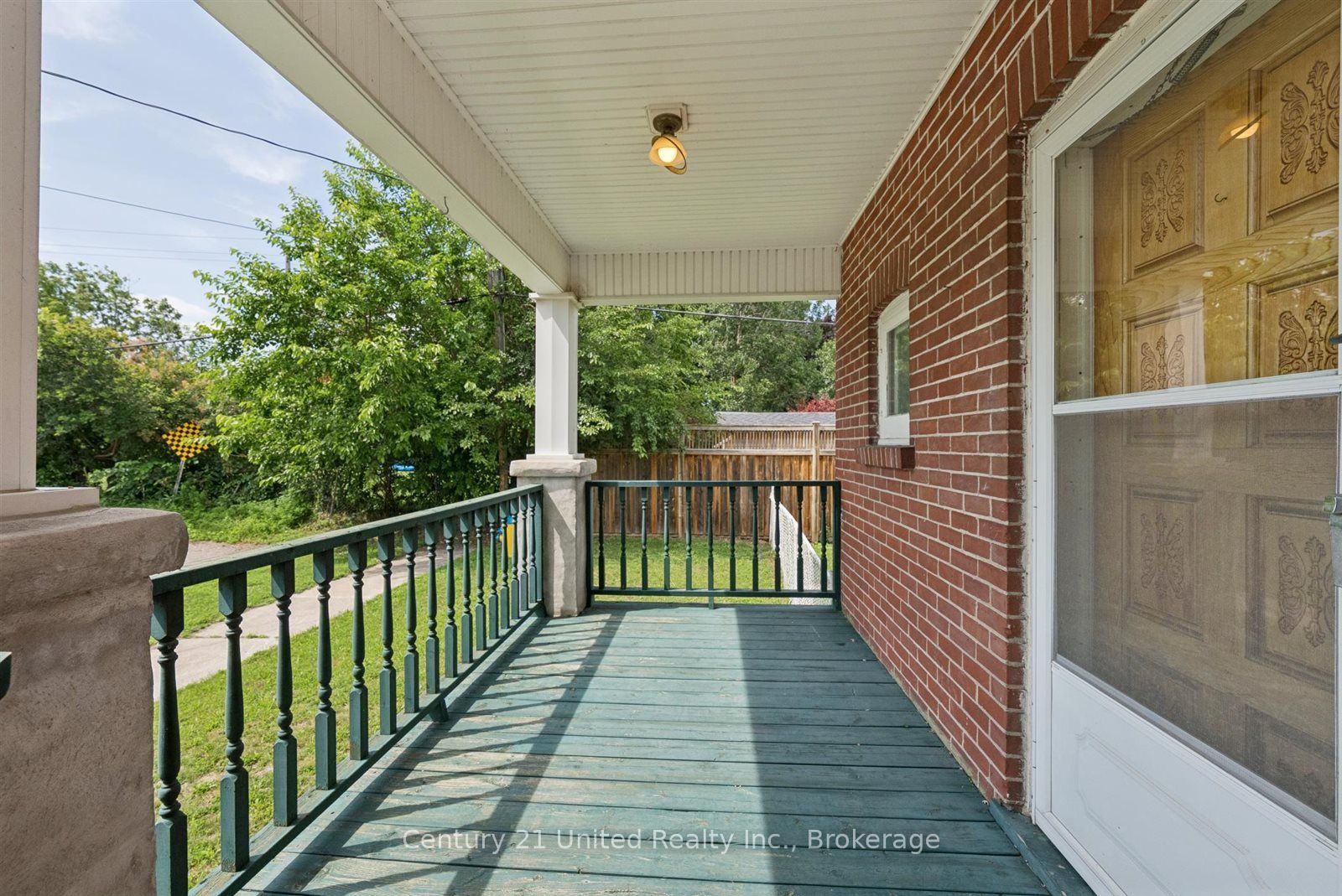 72 Kent Street, Peterborough, ON K9J 5B3 photo 5