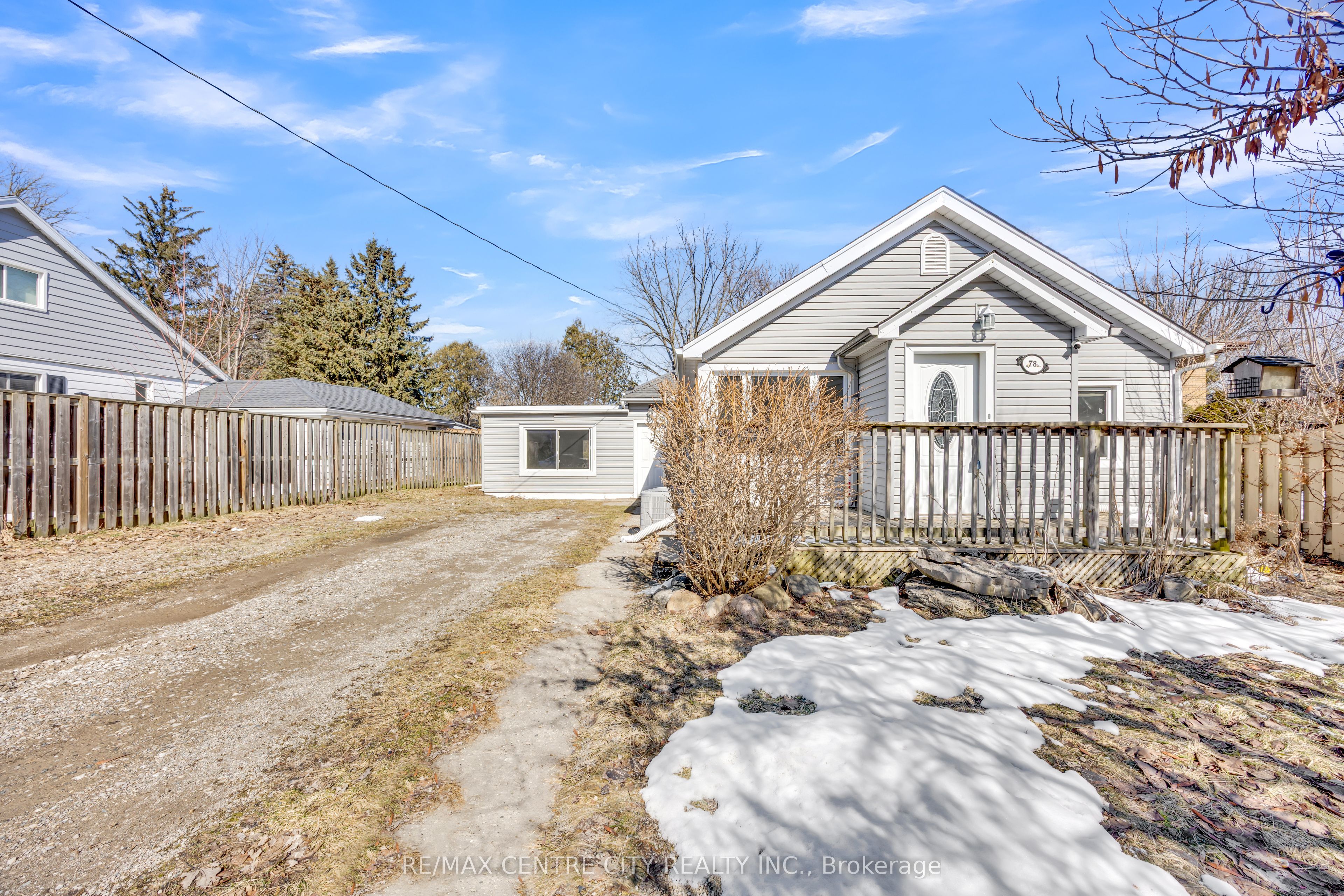 78 LANGARTH Street W, London South, ON N6J 1P4 photo 3