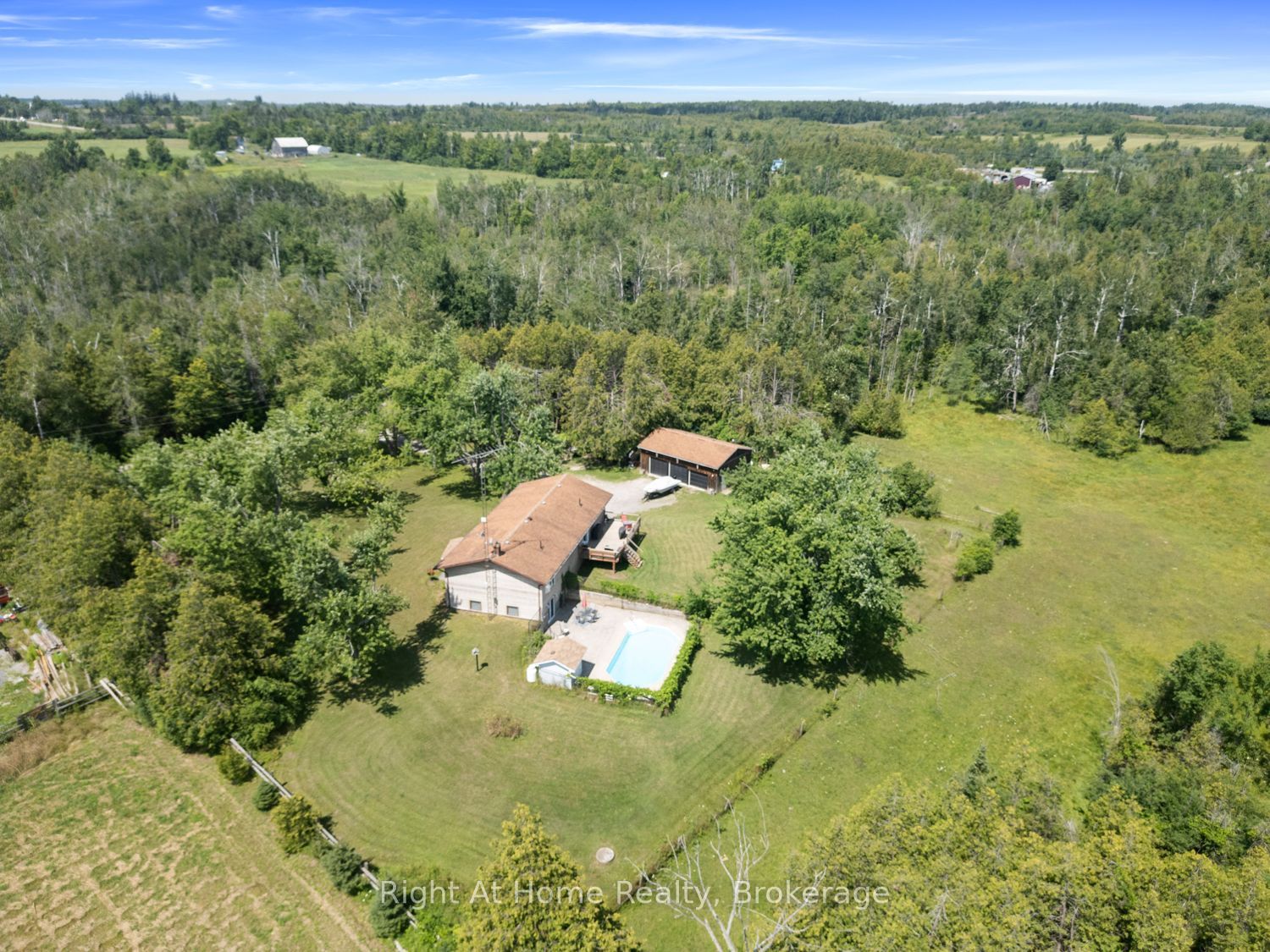34 Birch Point Road, Kawartha Lakes, ON K0M 1L0 photo 4