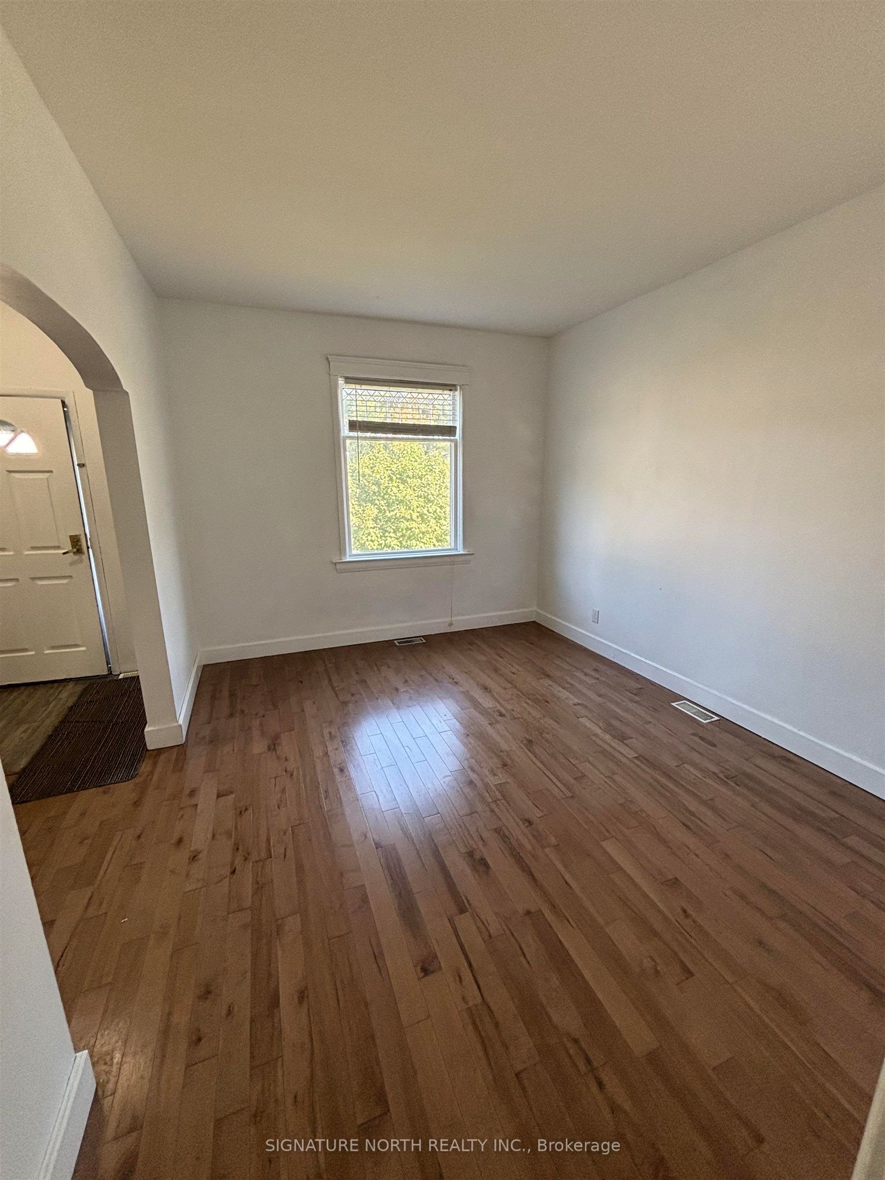 9 Ruttan St., Thunder Bay, ON P7A 5C4 photo 4