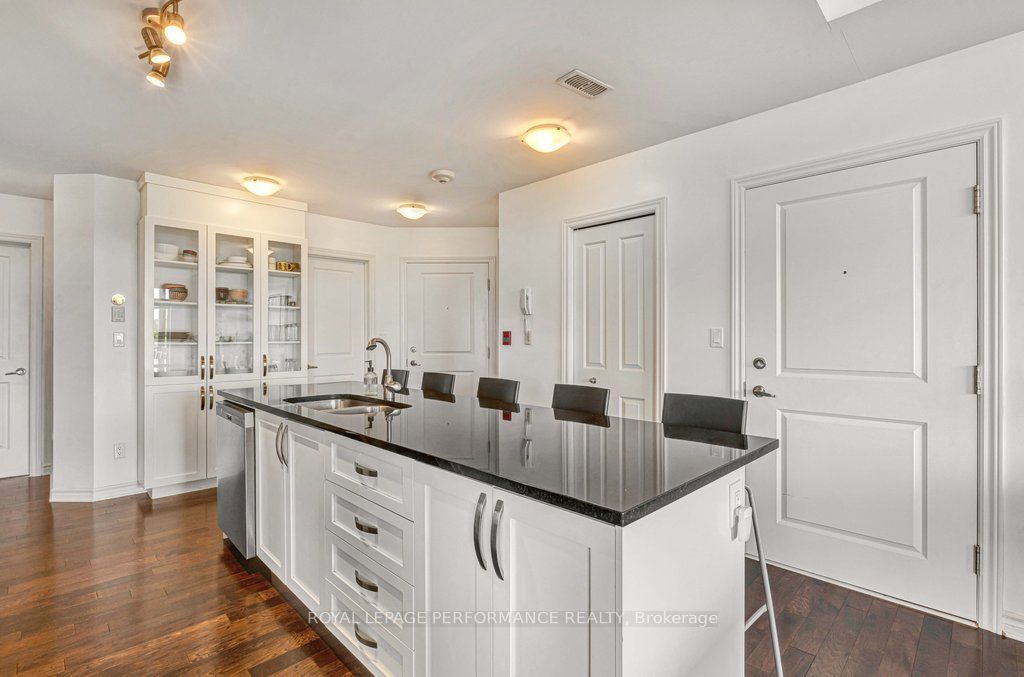 60 Prestige Circle 8, Orleans - Cumberland and Area, ON K4A 0Y1 photo 5