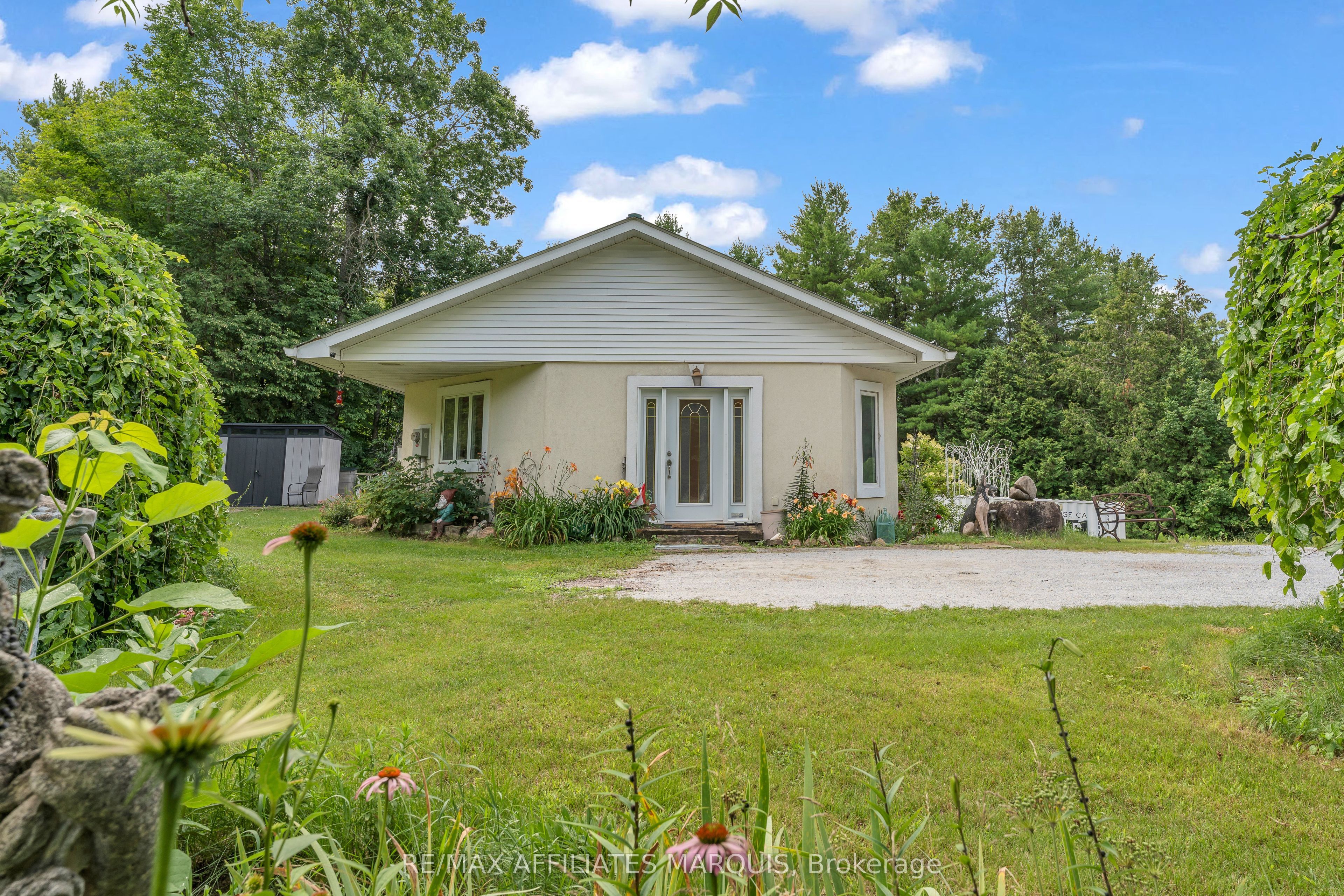 687 Zealand Road, Tay Valley, ON K0H 2B0 photo 5
