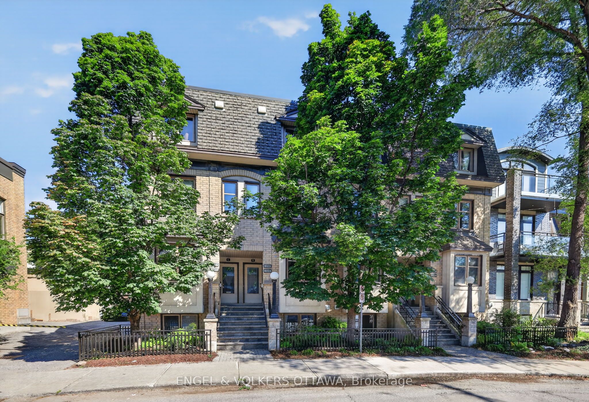 107 A Third Avenue, Glebe - Ottawa East and Area, ON K1S 2J7