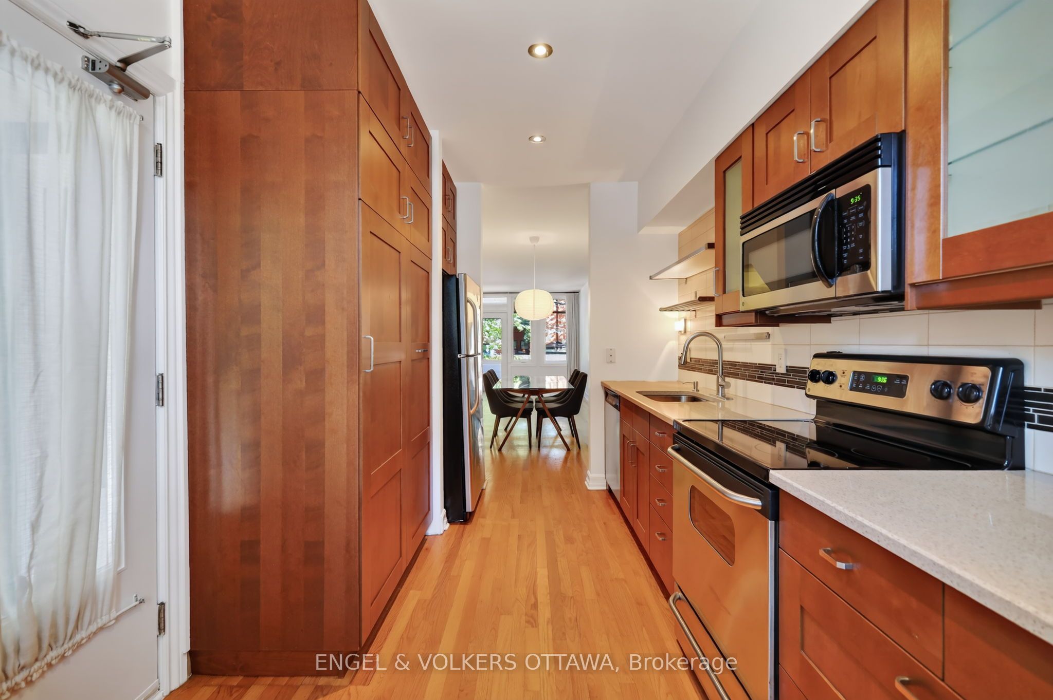 107 A Third Avenue, Glebe - Ottawa East and Area, ON K1S 2J7 photo 4