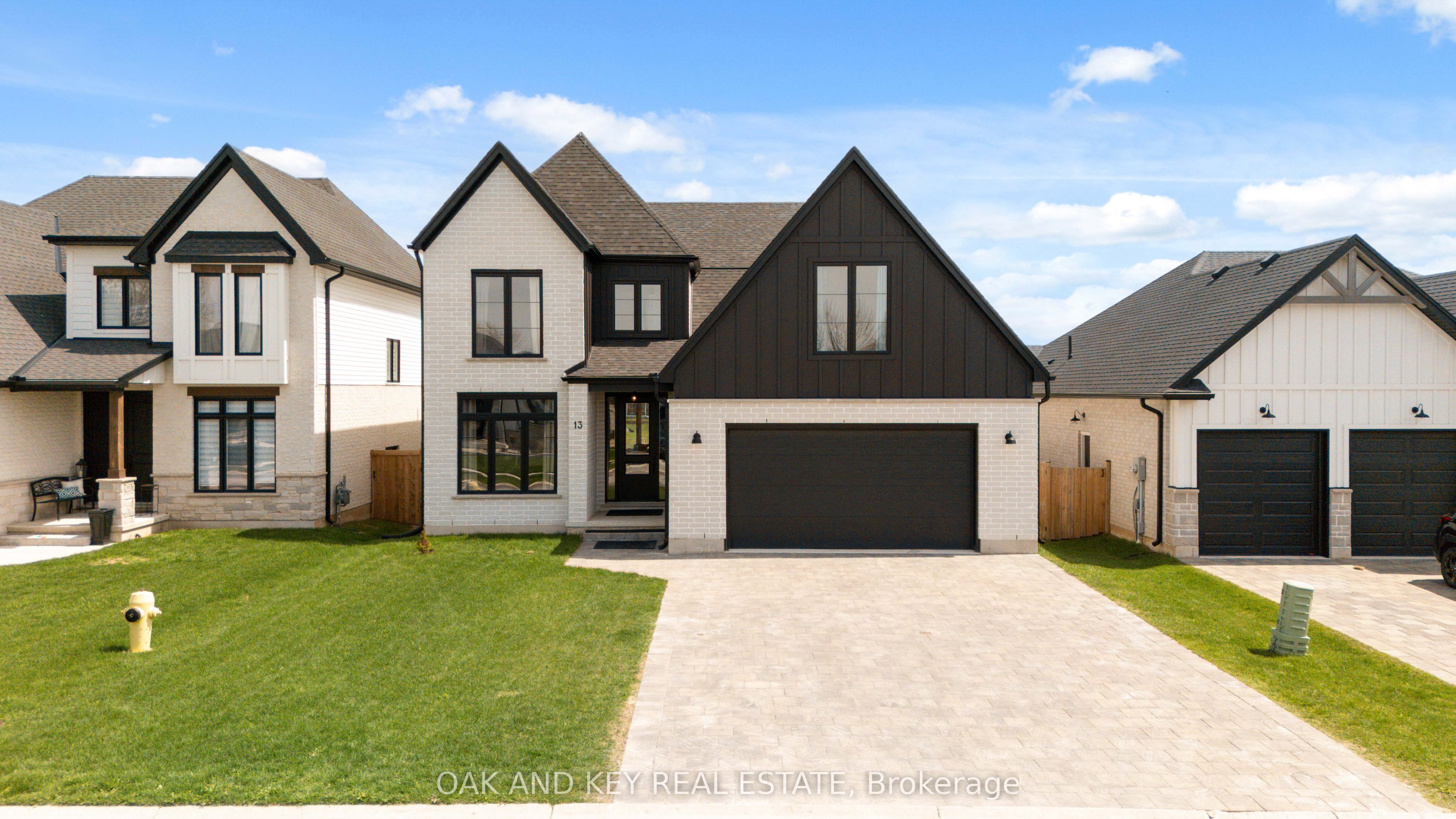 13 BRISCOE Crescent, Strathroy-Caradoc, ON N7G 0G3 photo 2