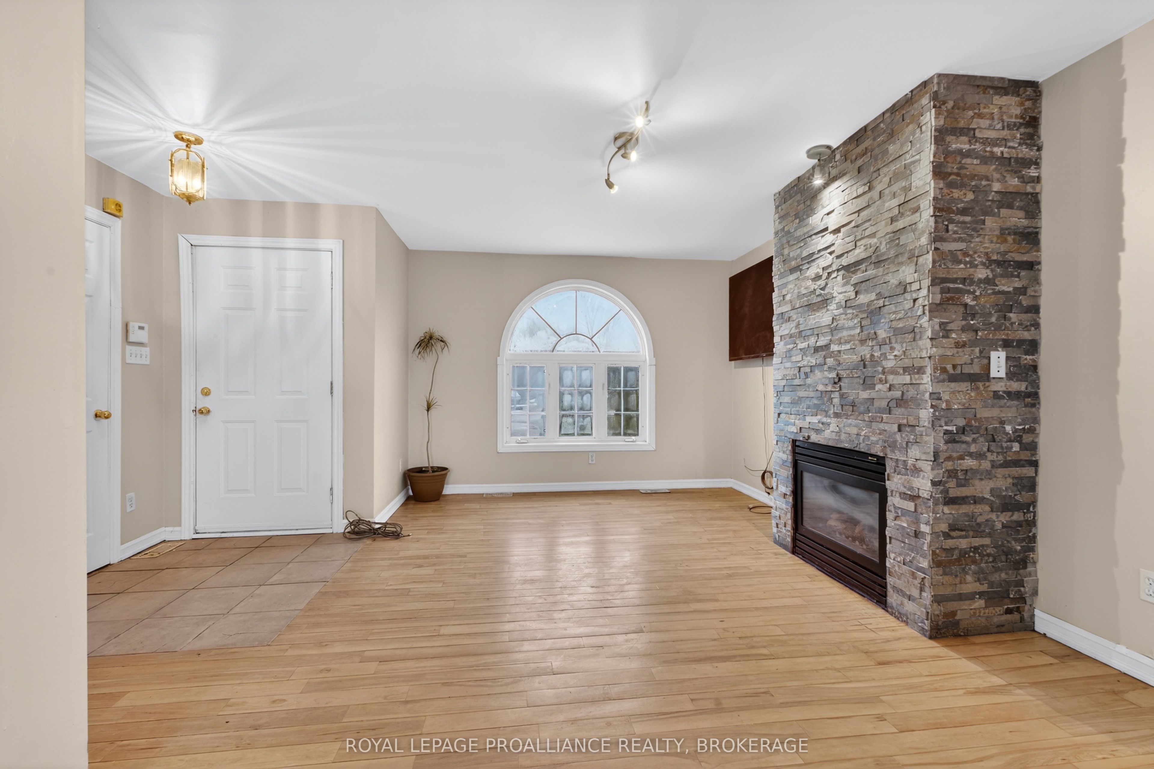 3081 Barnaby Court, Kingston, ON K0H 1H0 photo 3