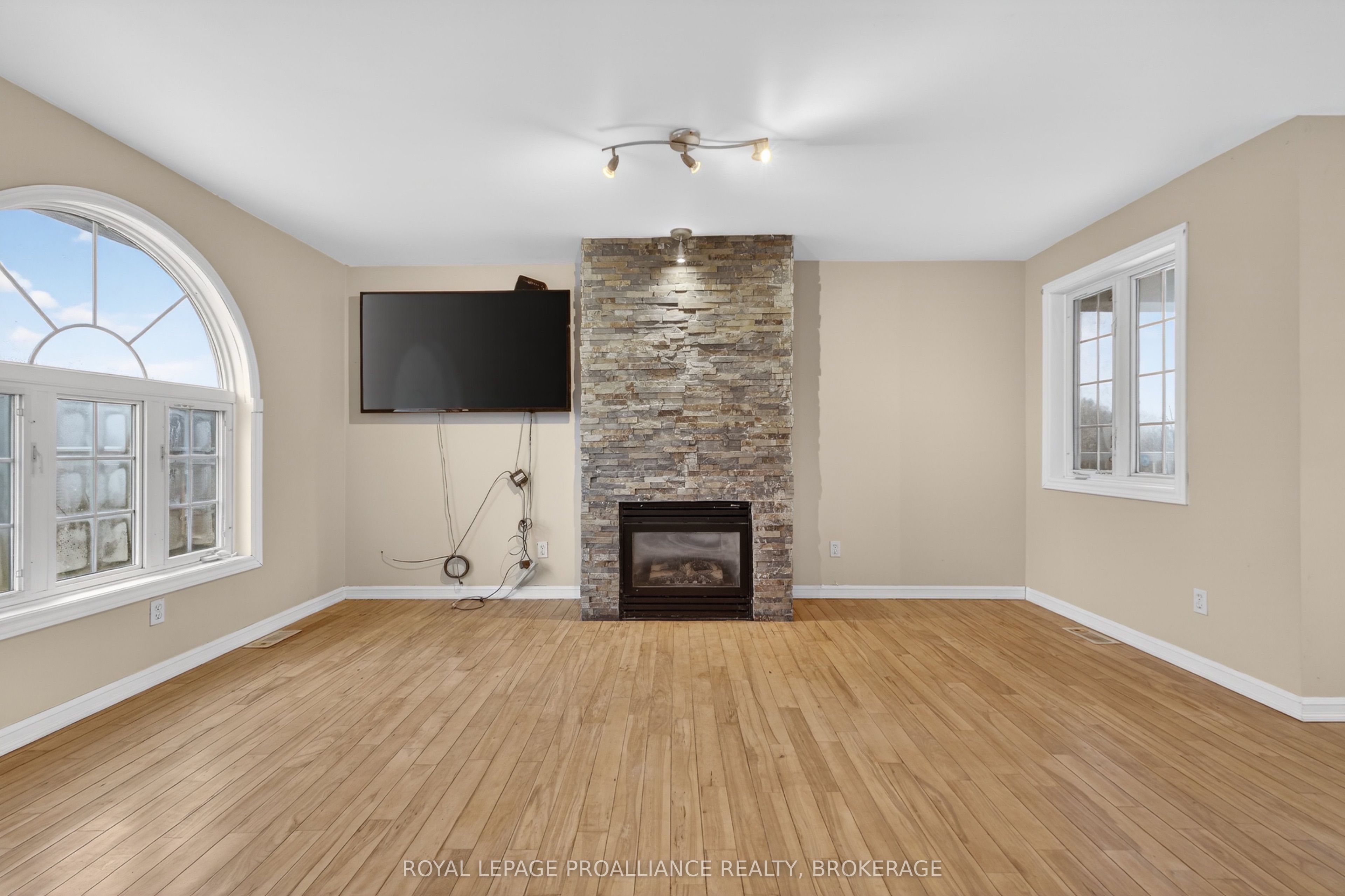 3081 Barnaby Court, Kingston, ON K0H 1H0 photo 4