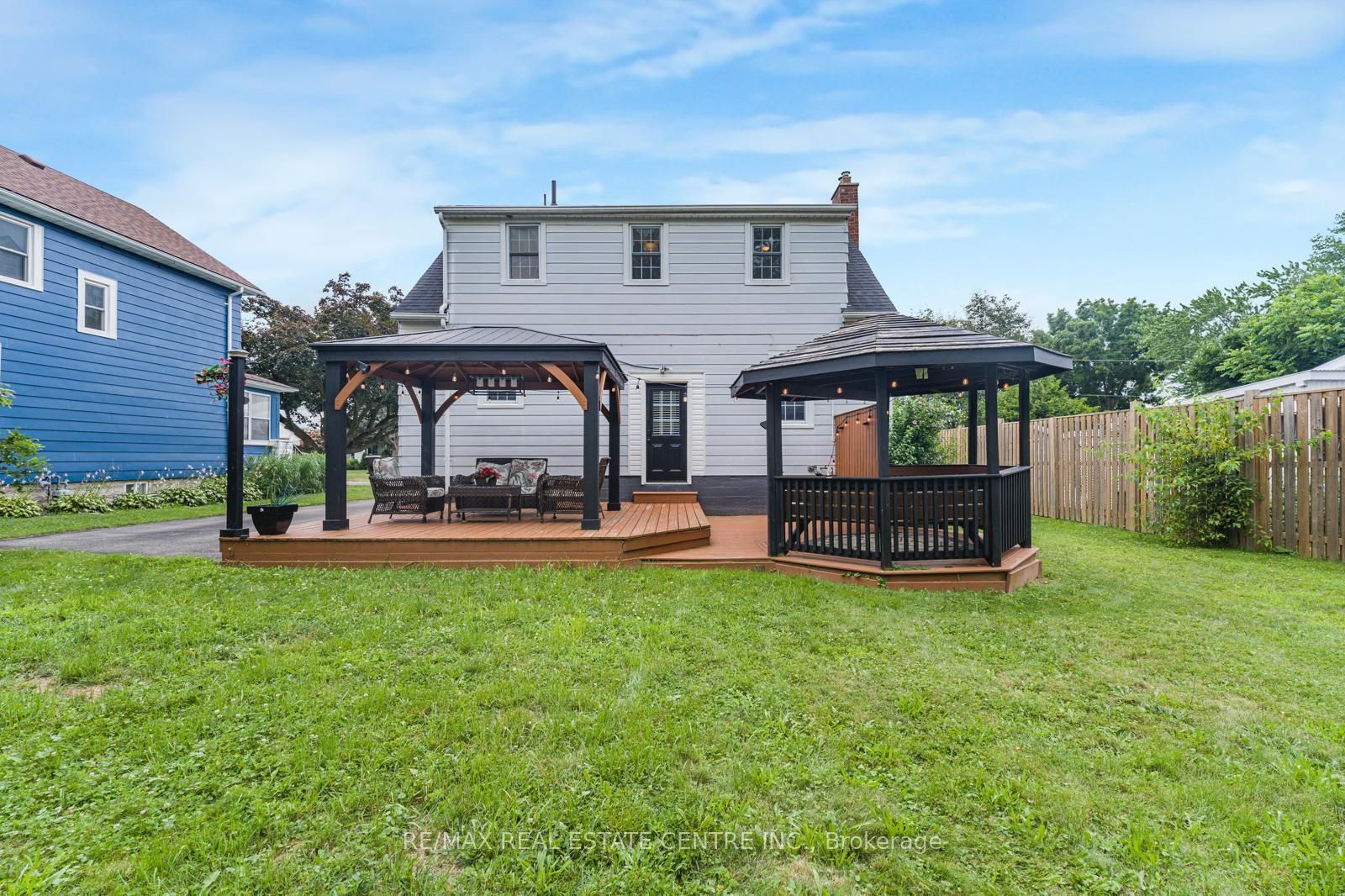 5857 MURRAY Street, Niagara Falls, ON L2G 2J9 photo 5