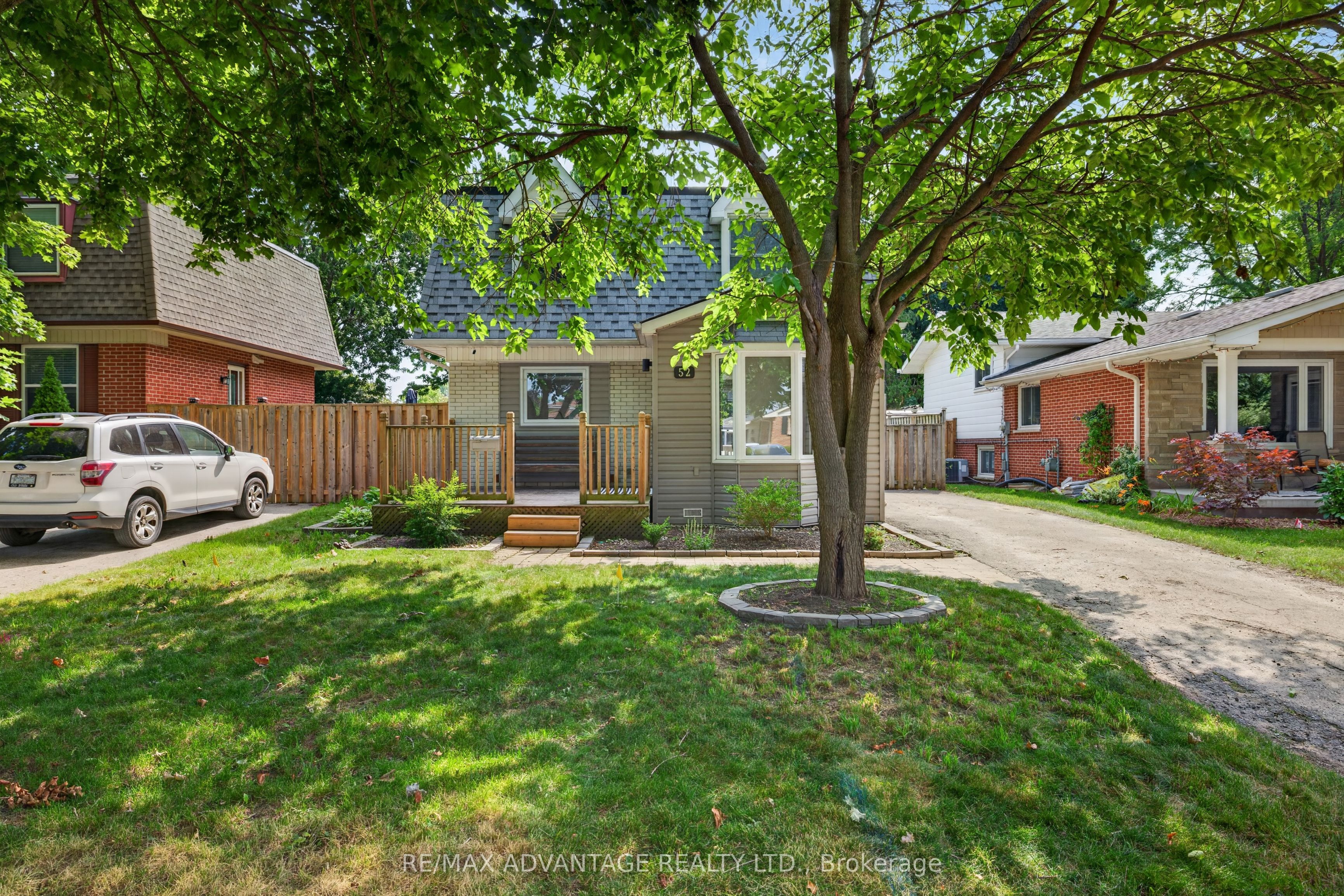 52 Mathers Street, London South, ON N6C 3W2 photo 2