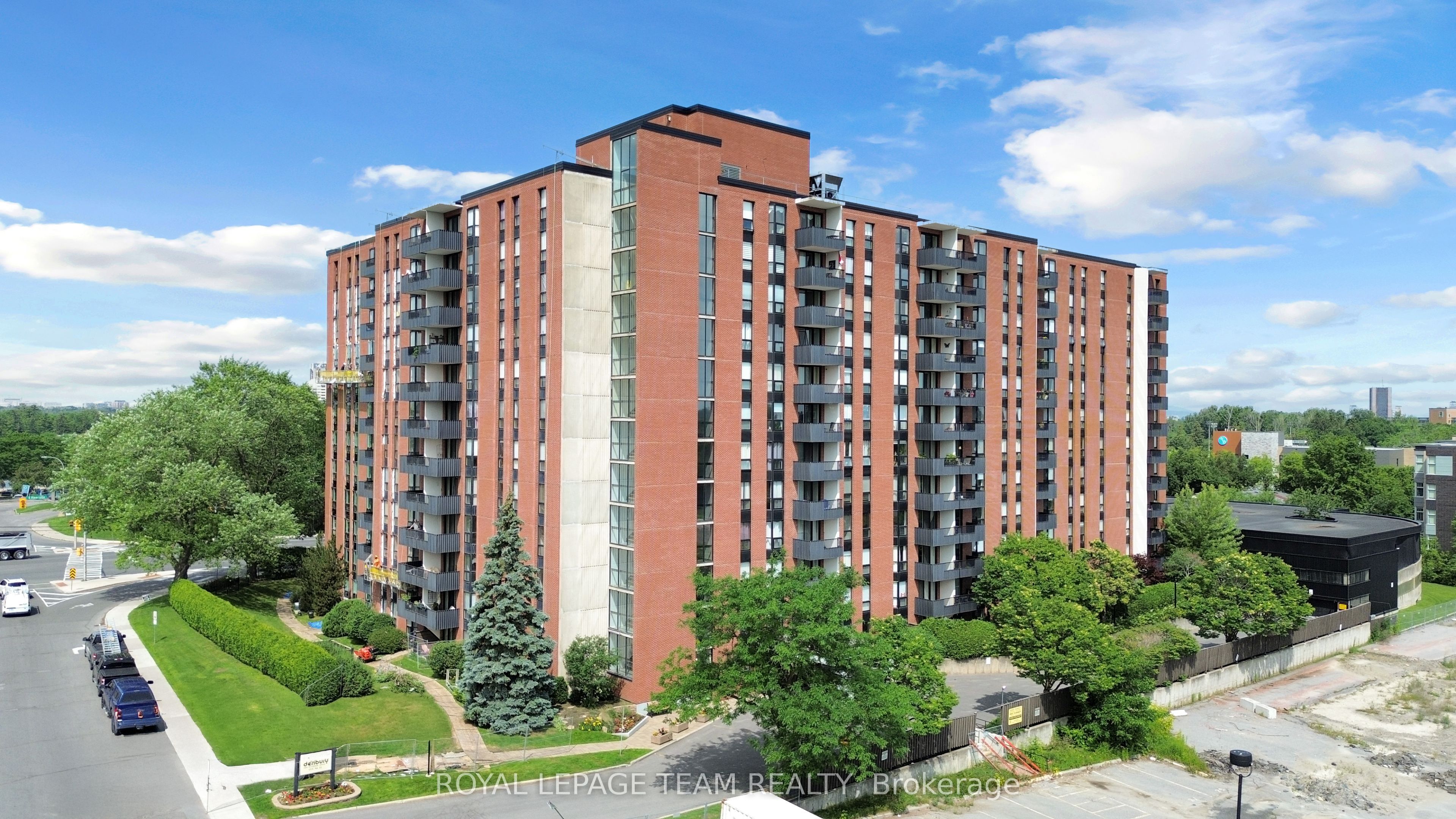2951 Riverside Drive 306, Billings Bridge - Riverside Park and Area, ON K1V 8W6 photo 2