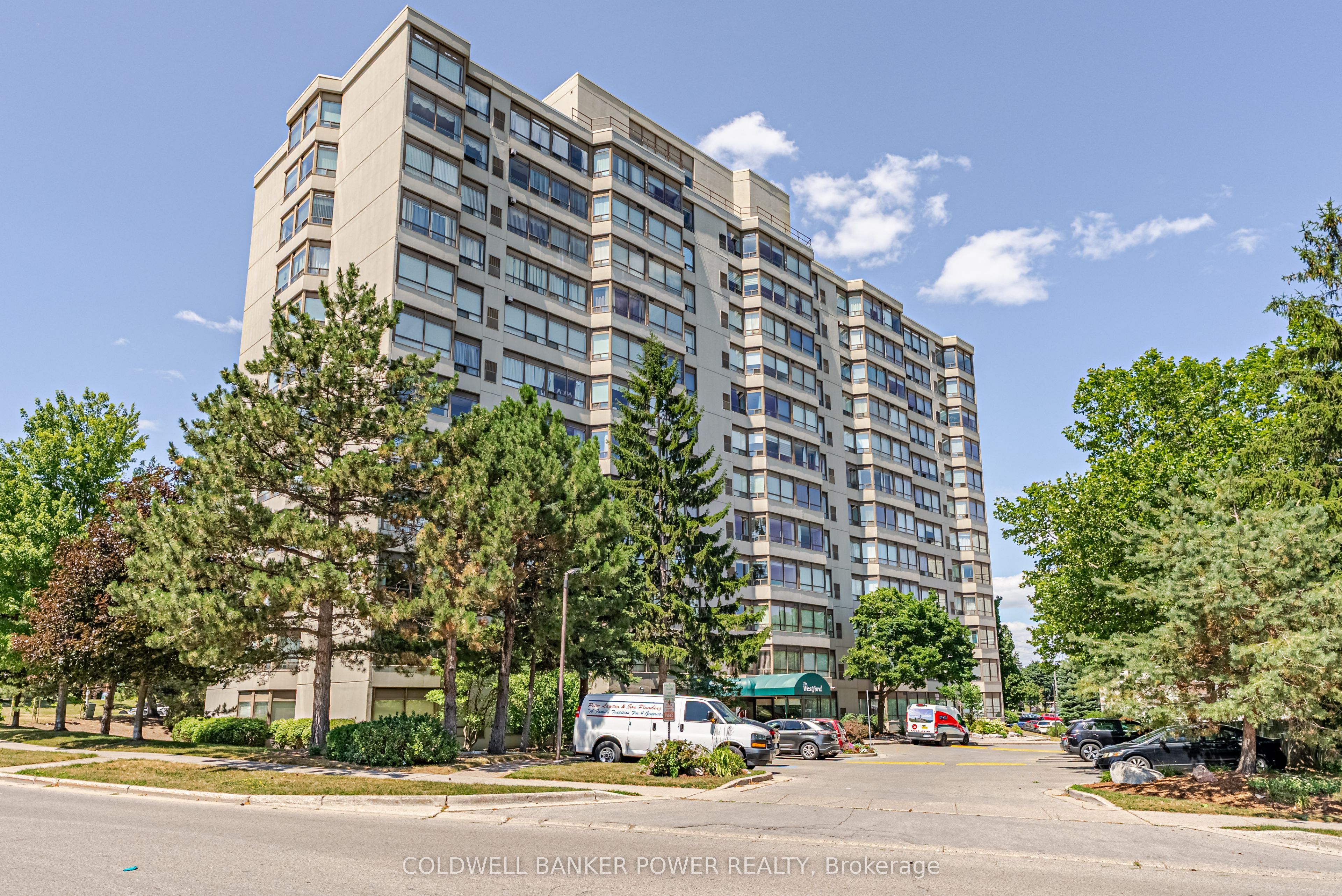 744 Wonderland Road S 1006, London South, ON N6K 4K3