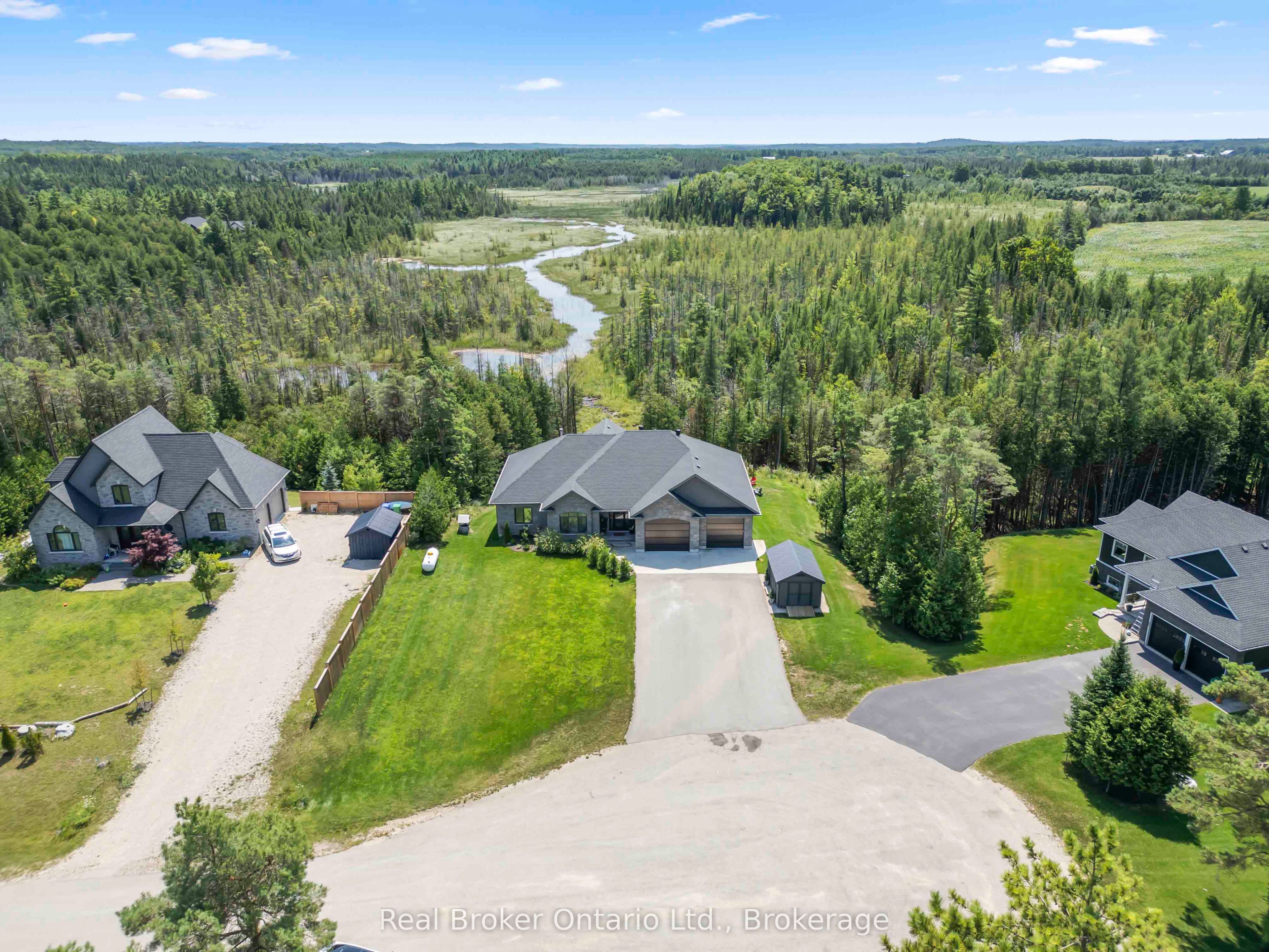 156 Pine View Drive, West Grey, ON N0G 1S0 photo 3