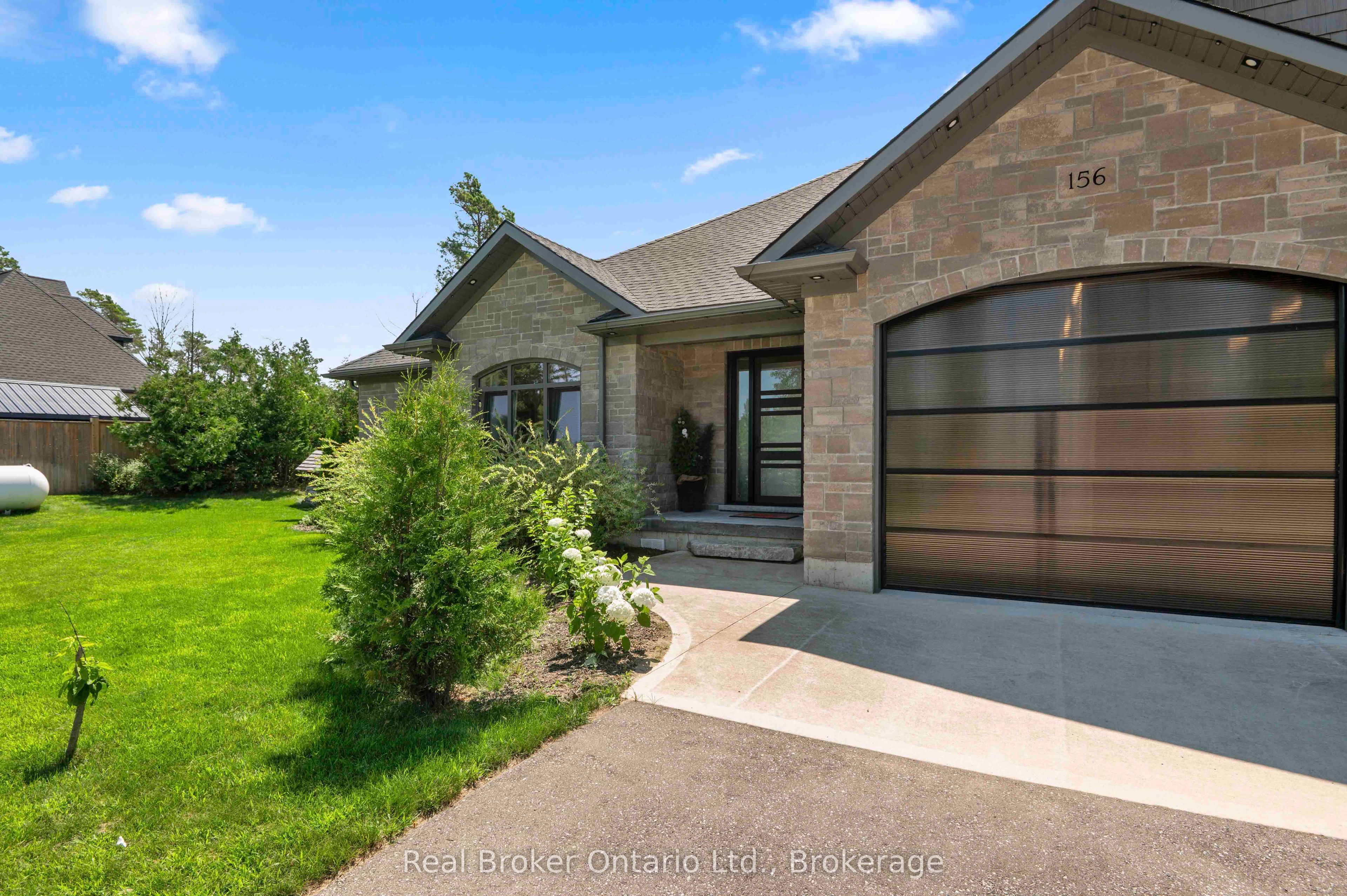 156 Pine View Drive, West Grey, ON N0G 1S0 photo 4