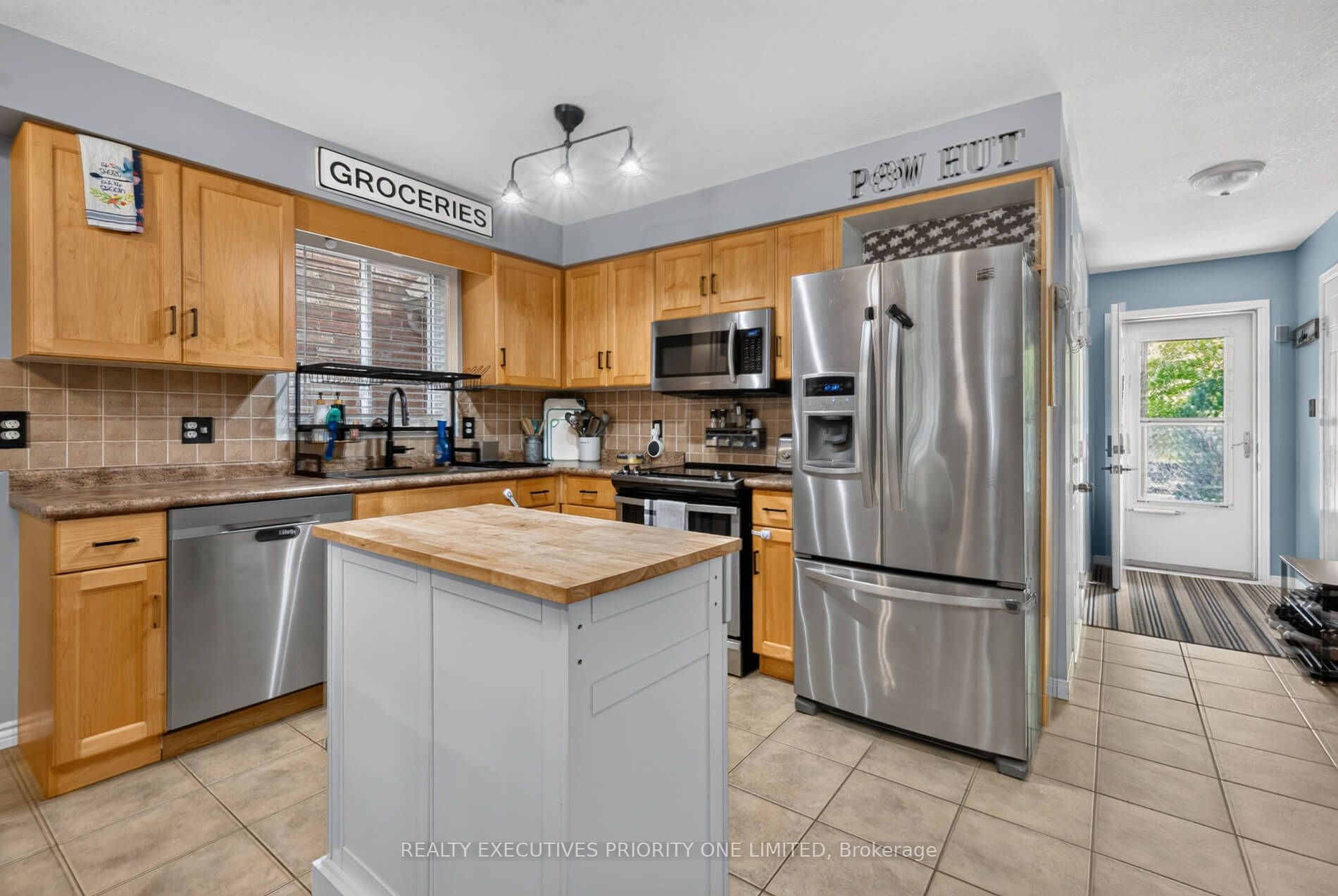 37 Bond Court 9, Guelph, ON N1H 8P3 photo 5