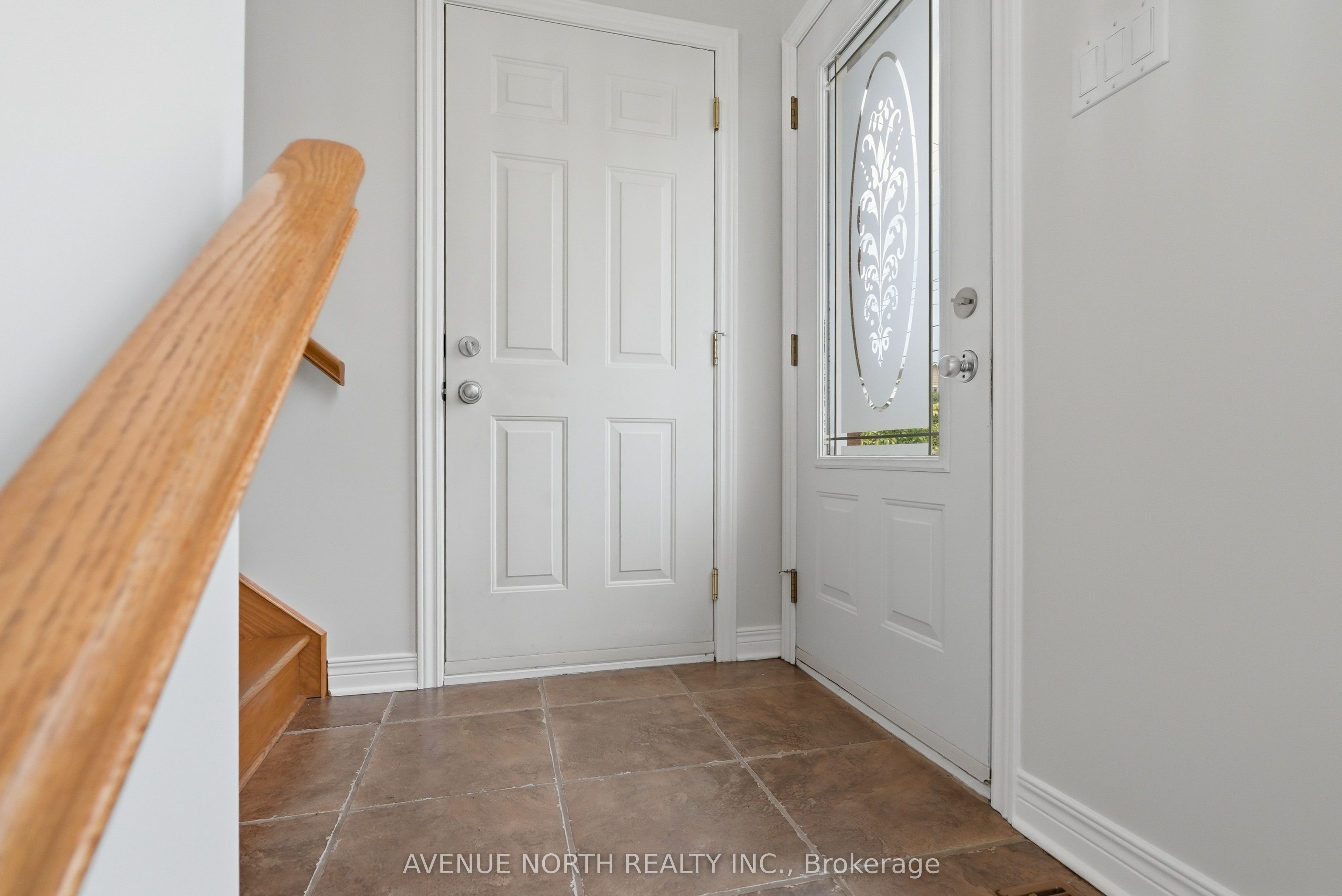 2101 Catherine Street, Clarence-Rockland, ON K4K 1H6 photo 2