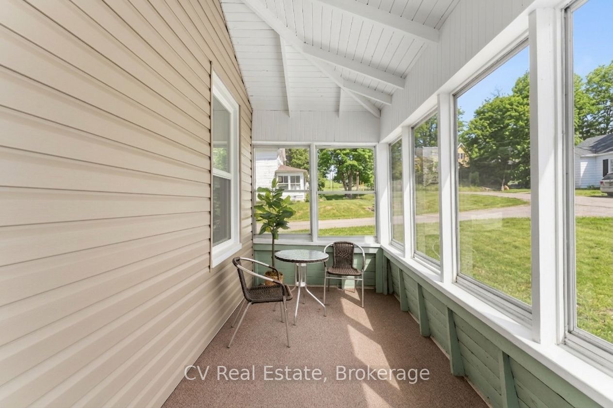 33 John Street, Kawartha Lakes, ON K0M 1N0 photo 3