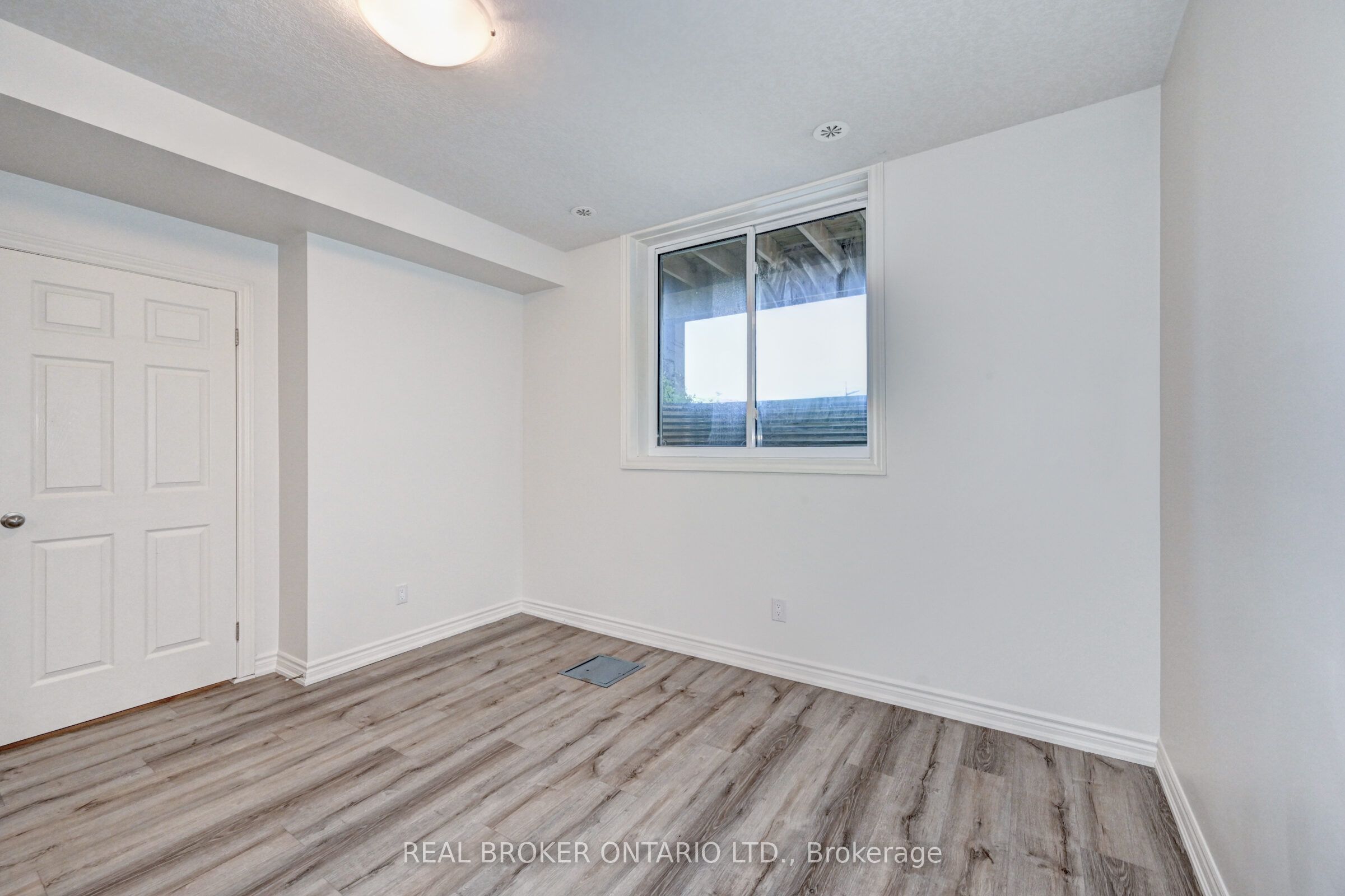 164 Heiman Street 4A, Kitchener, ON N2M 3L9 photo 4