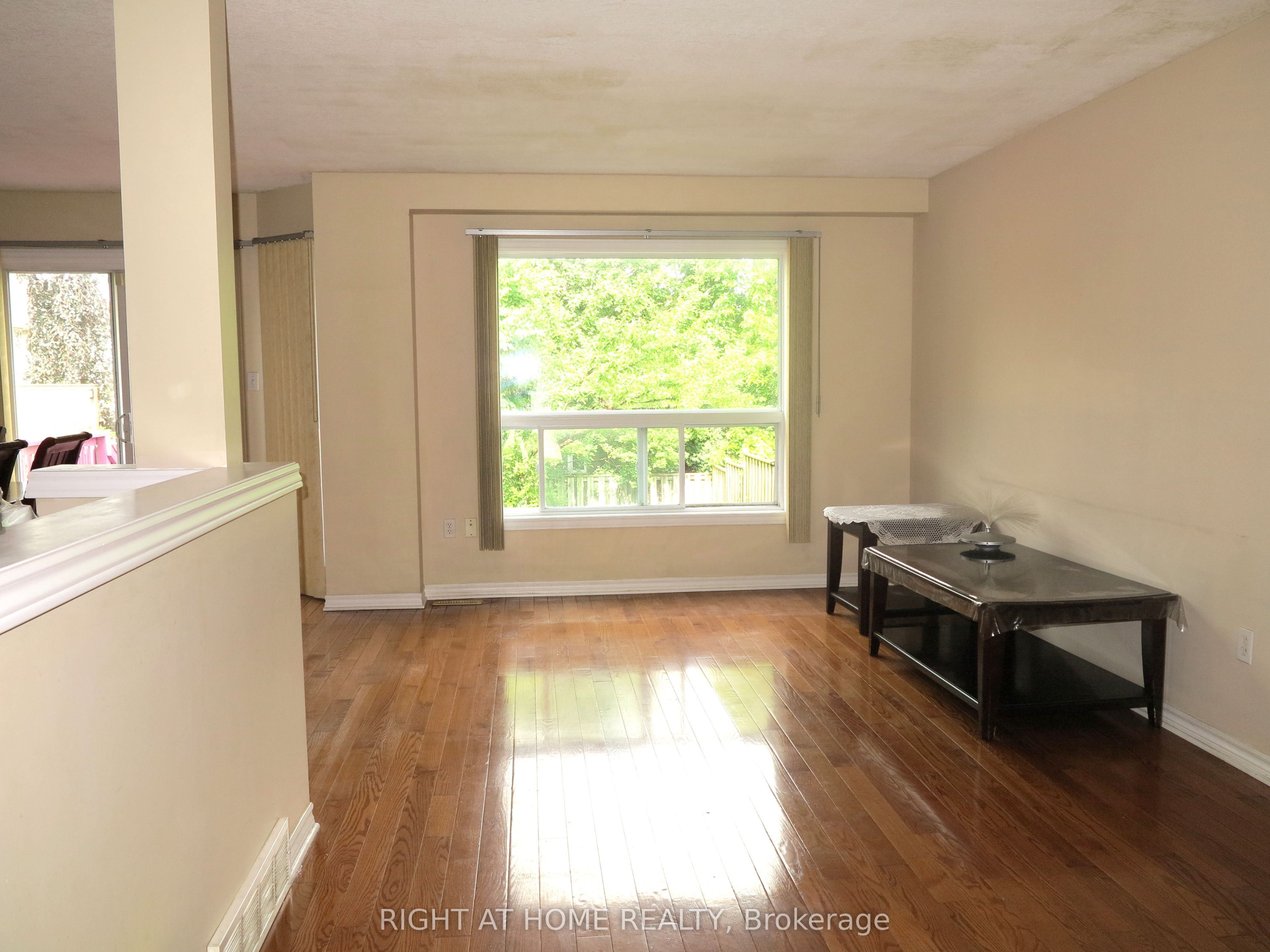 692 Oakcrossing Road, London North, ON N6H 5V9 photo 3