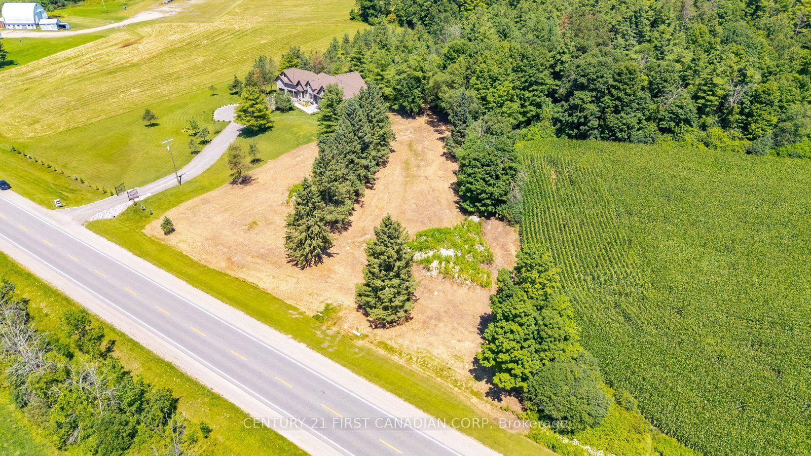 978 Highway 8 Highway, Hamilton, ON N0B 1L0 photo 2