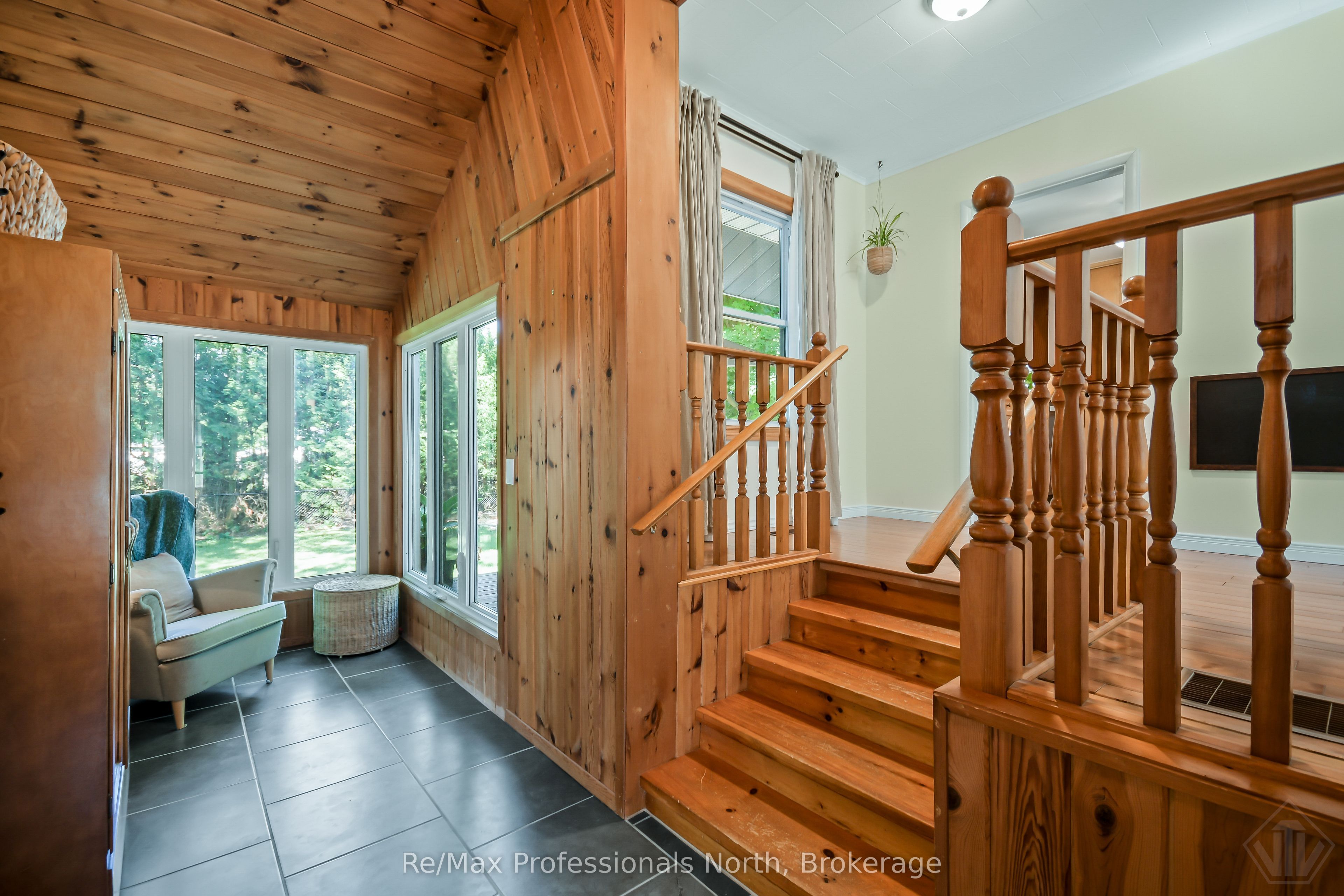 775 MUSKOKA BEACH Road, Gravenhurst, ON P1P 1A7 photo 3