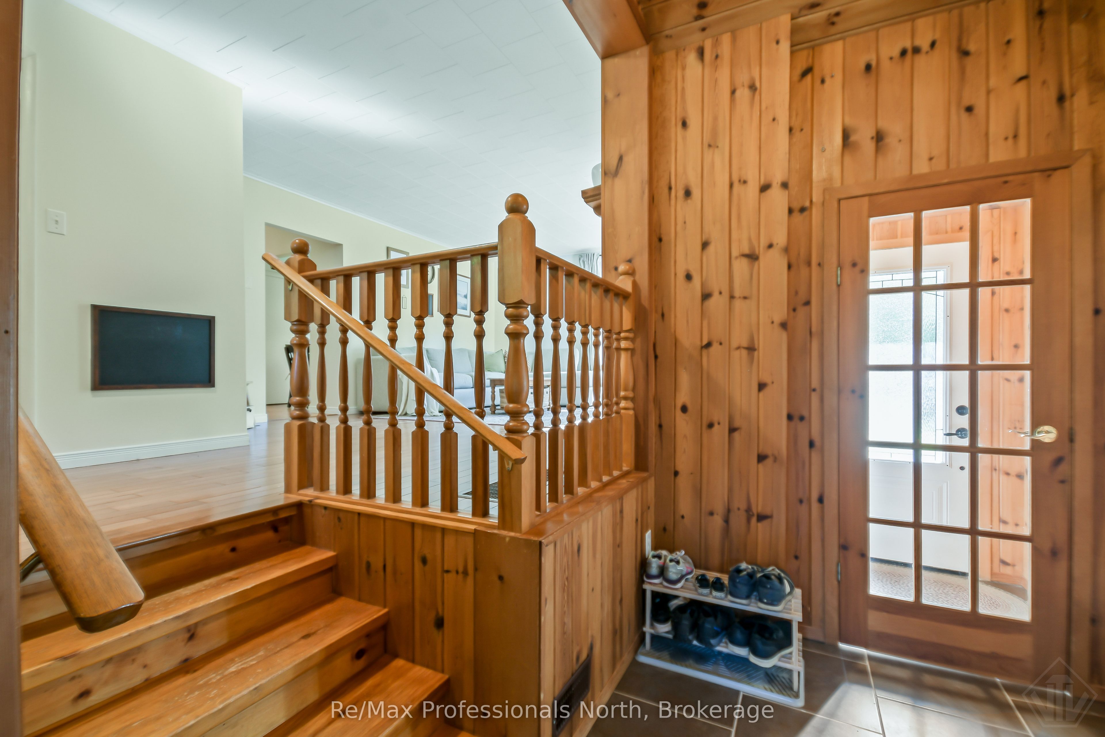 775 MUSKOKA BEACH Road, Gravenhurst, ON P1P 1A7 photo 4