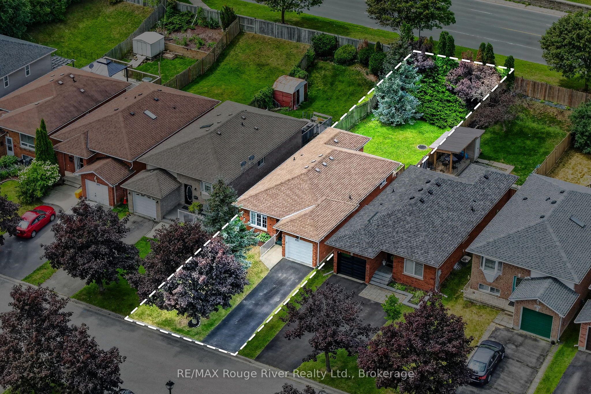 997 Field Court, Cobourg, ON K9A 5M9 photo 3