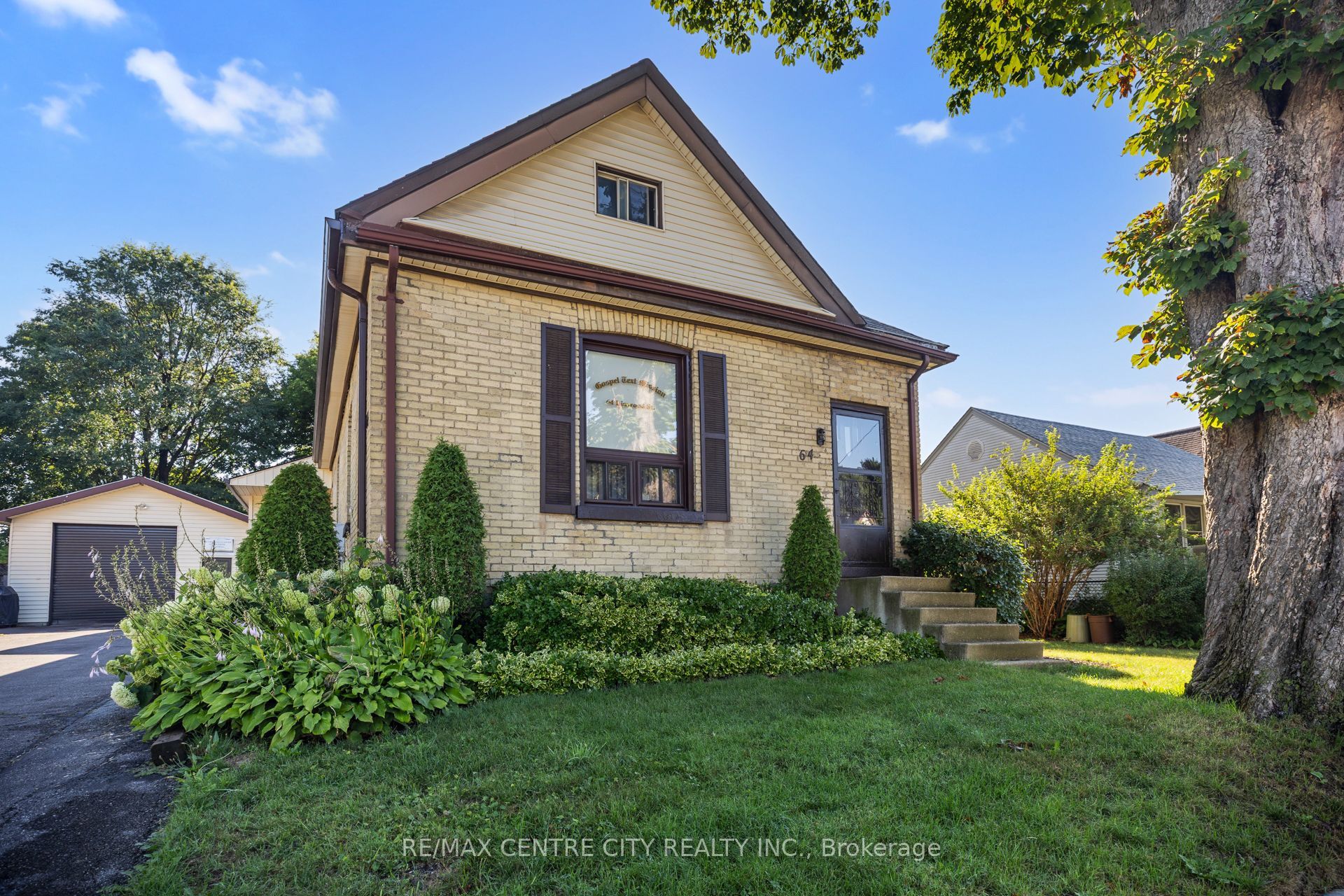 64 Linwood Street, London East, ON N5Y 1W2 photo 3