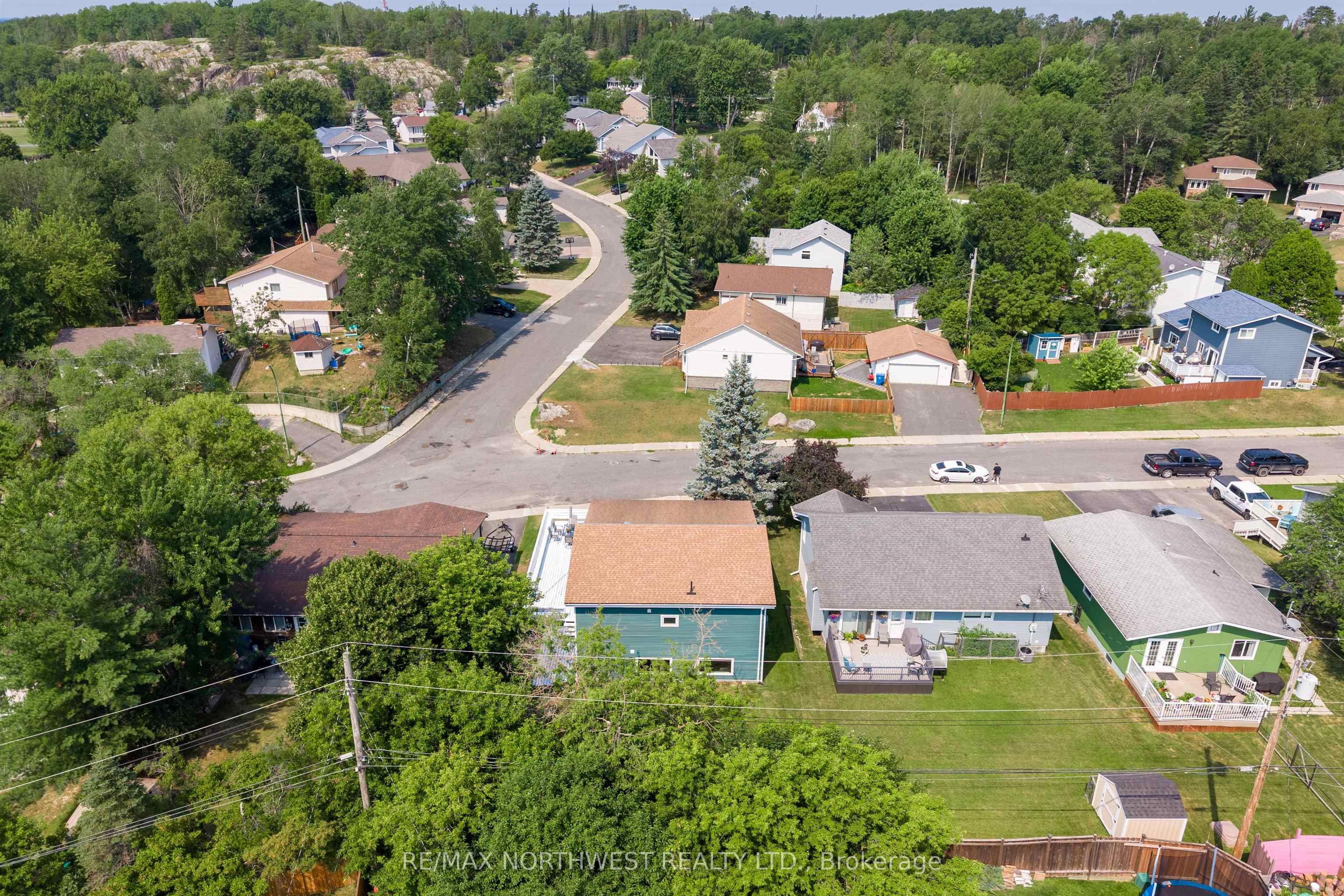 29 Amethyst Street, Kenora, ON P9N 4C2 photo 5
