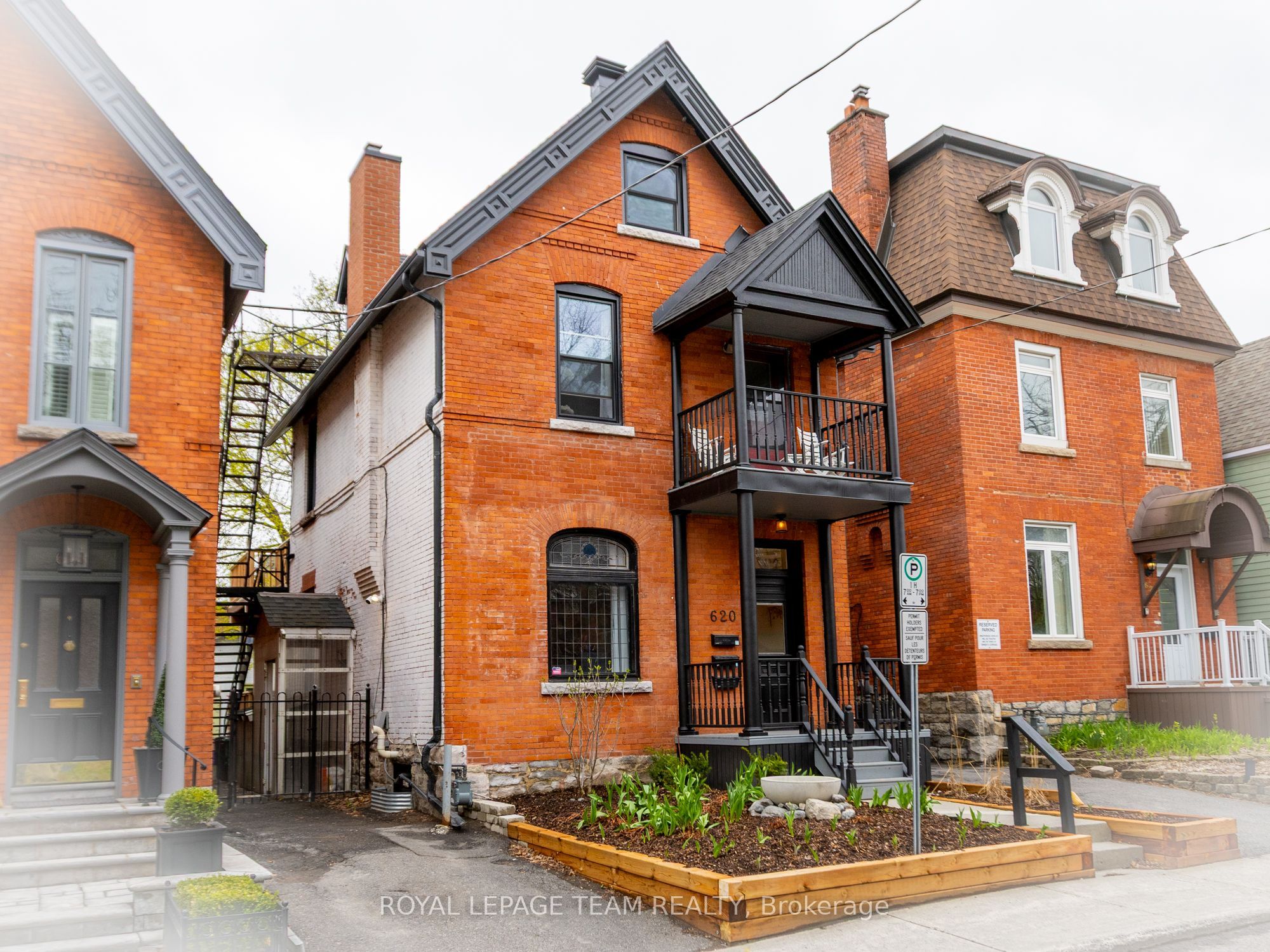 620 Cooper Street 1, Ottawa Centre, ON K1R 5J2
