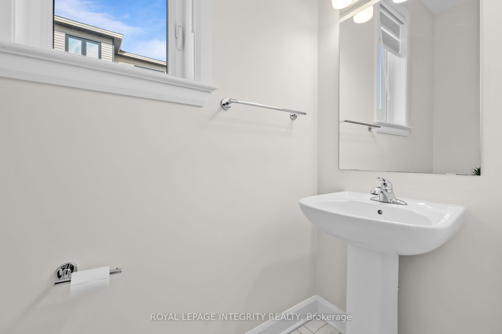 133 Angelonia Crescent, Blossom Park - Airport and Area, ON K1T 0Y5 photo 5
