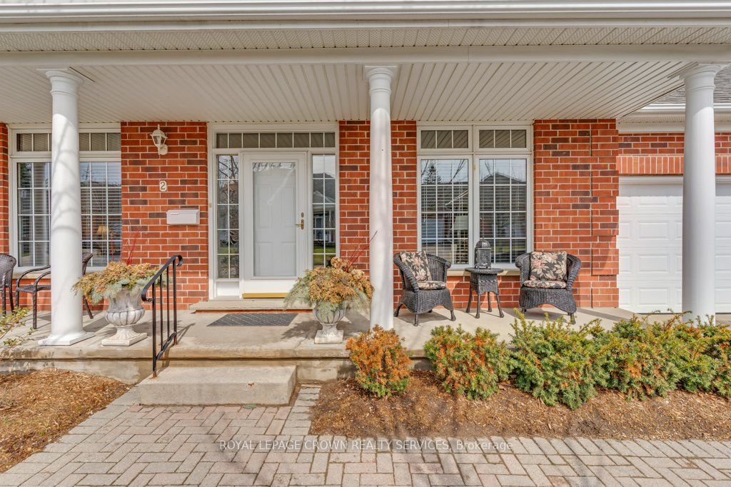 369 George Street N 2, Cambridge, ON N1S 4X7 photo 2