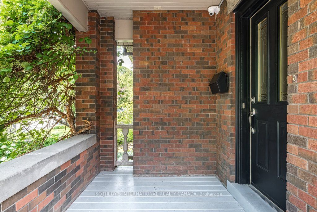 100 Dalewood Crescent, Hamilton, ON L8S 4B7 photo 5