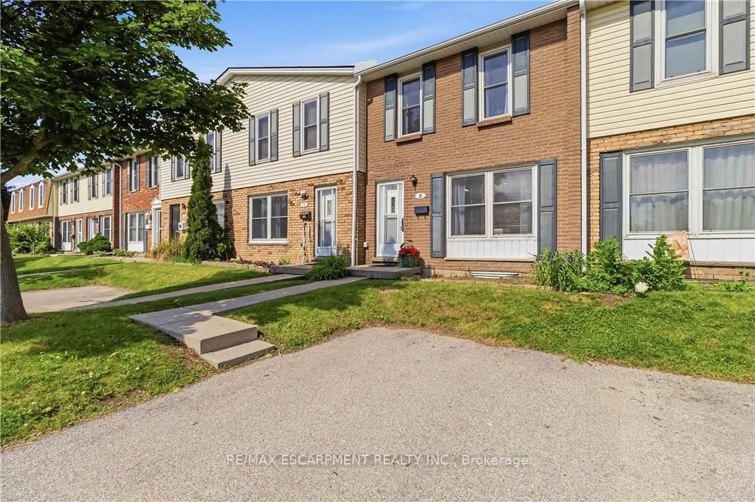 596 Grey Street 8, Brantford, ON N3S 4Y1 photo 3