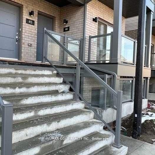 205 West Oak Trail 44, Kitchener, ON N2R 0R9 photo 3