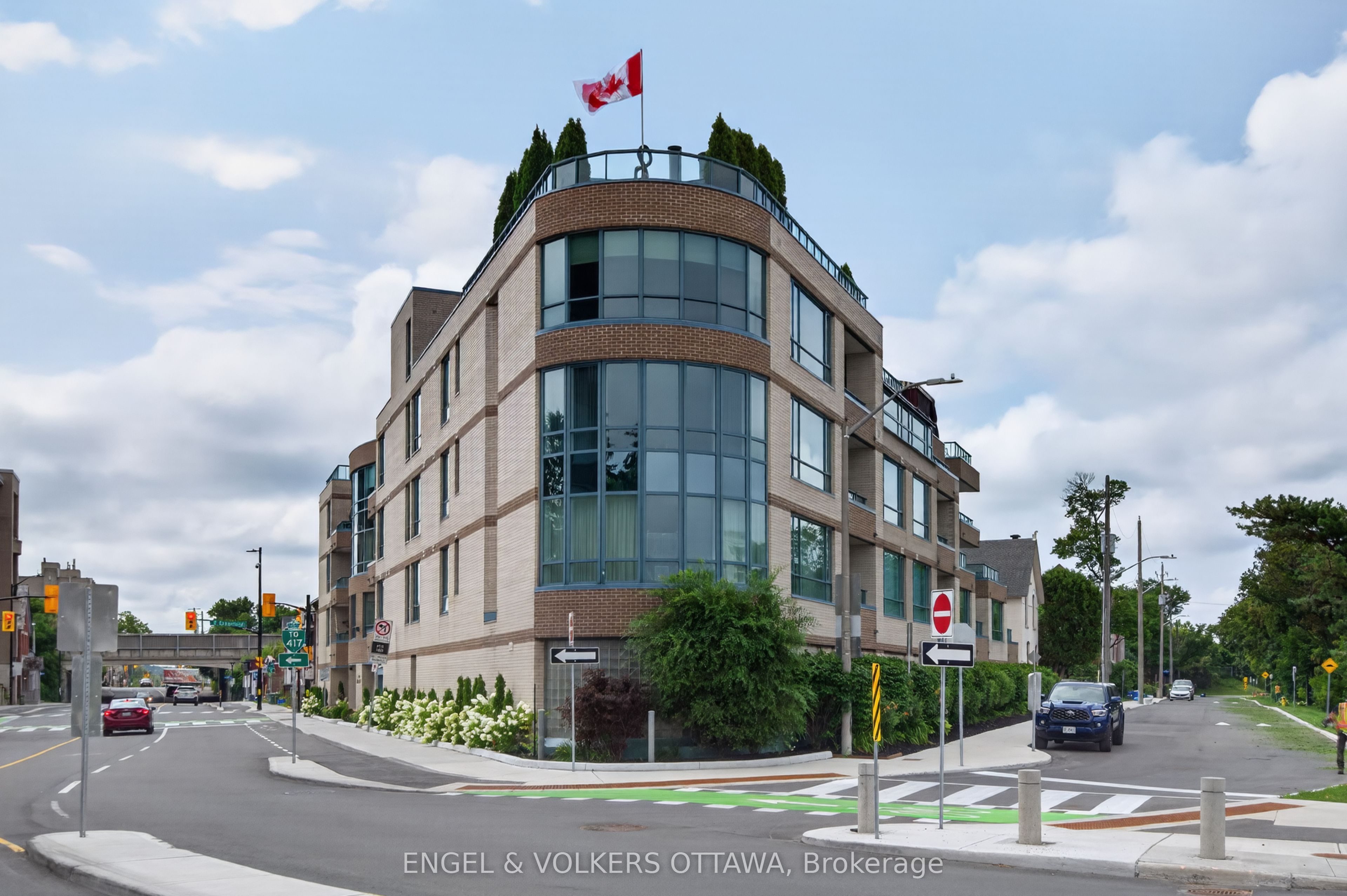 10 Main Street 207, Glebe - Ottawa East and Area, ON K1S 1M9 photo 4