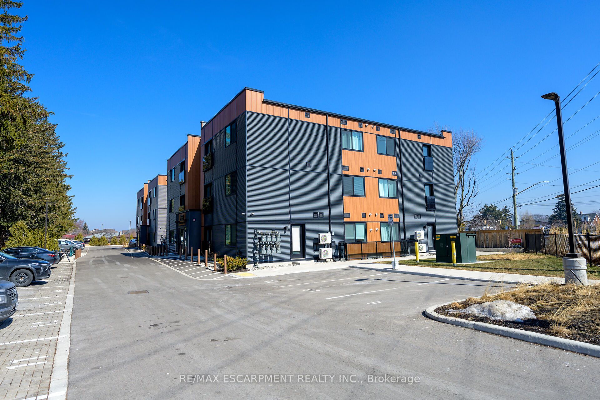 259 King Street E 303, Hamilton, ON L8G 1L9 photo 2