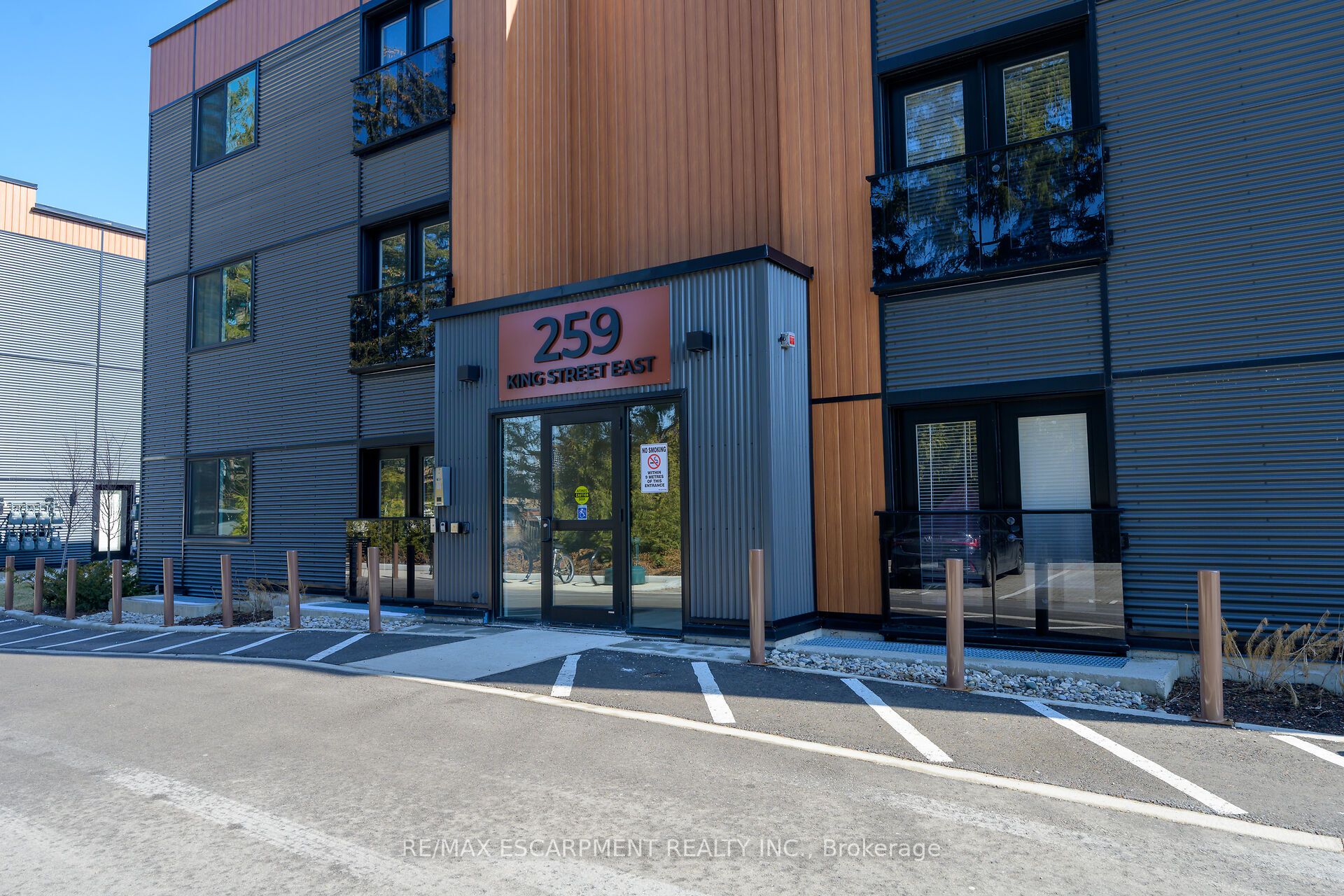 259 King Street E 303, Hamilton, ON L8G 1L9 photo 5
