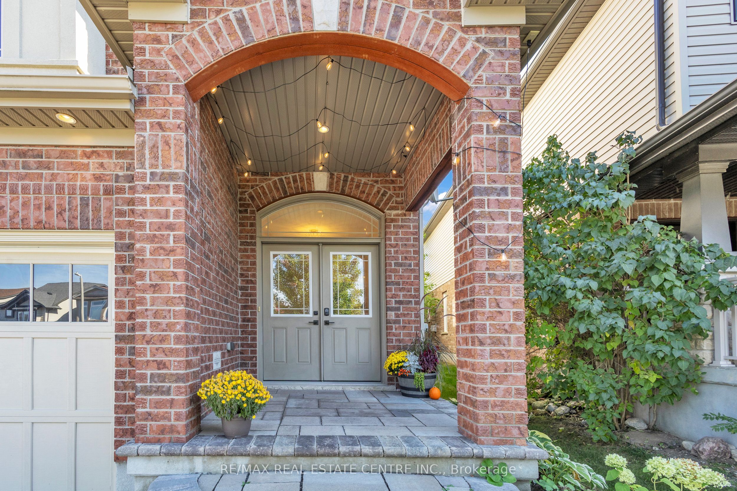 237 Goodwin Drive, Guelph, ON N1L 0K1 photo 4