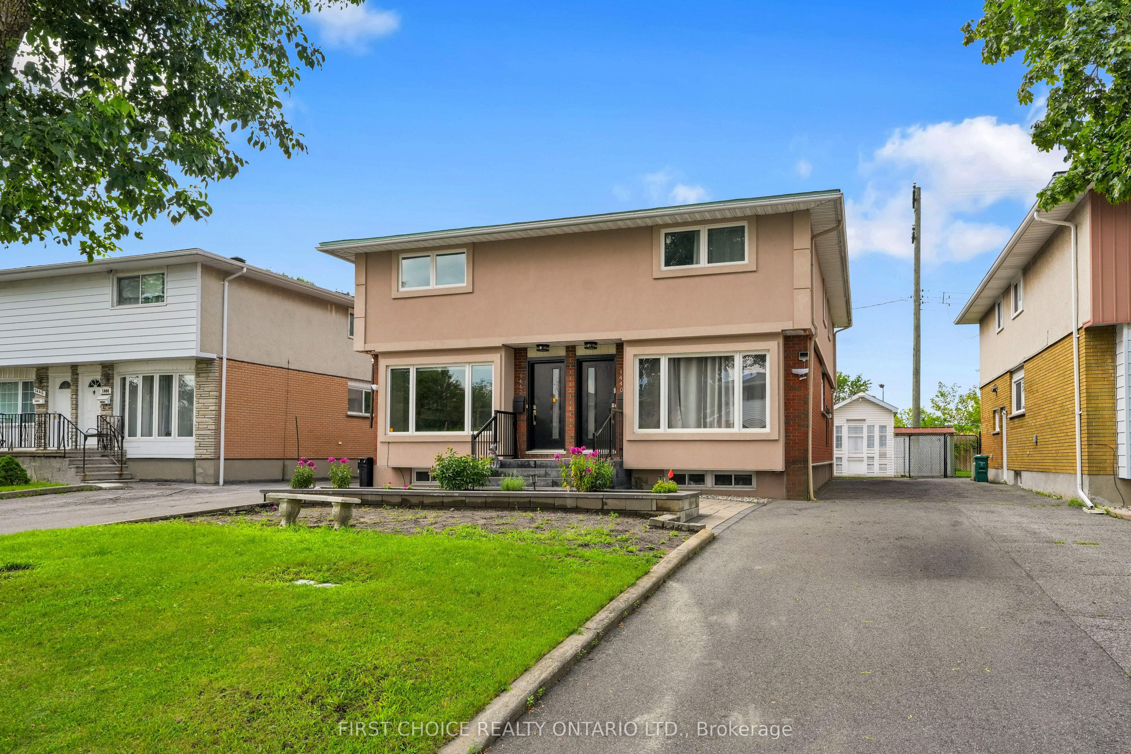 1442 Claymor Avenue, Mooneys Bay - Carleton Heights and Area, ON K2C 1S6 photo 2
