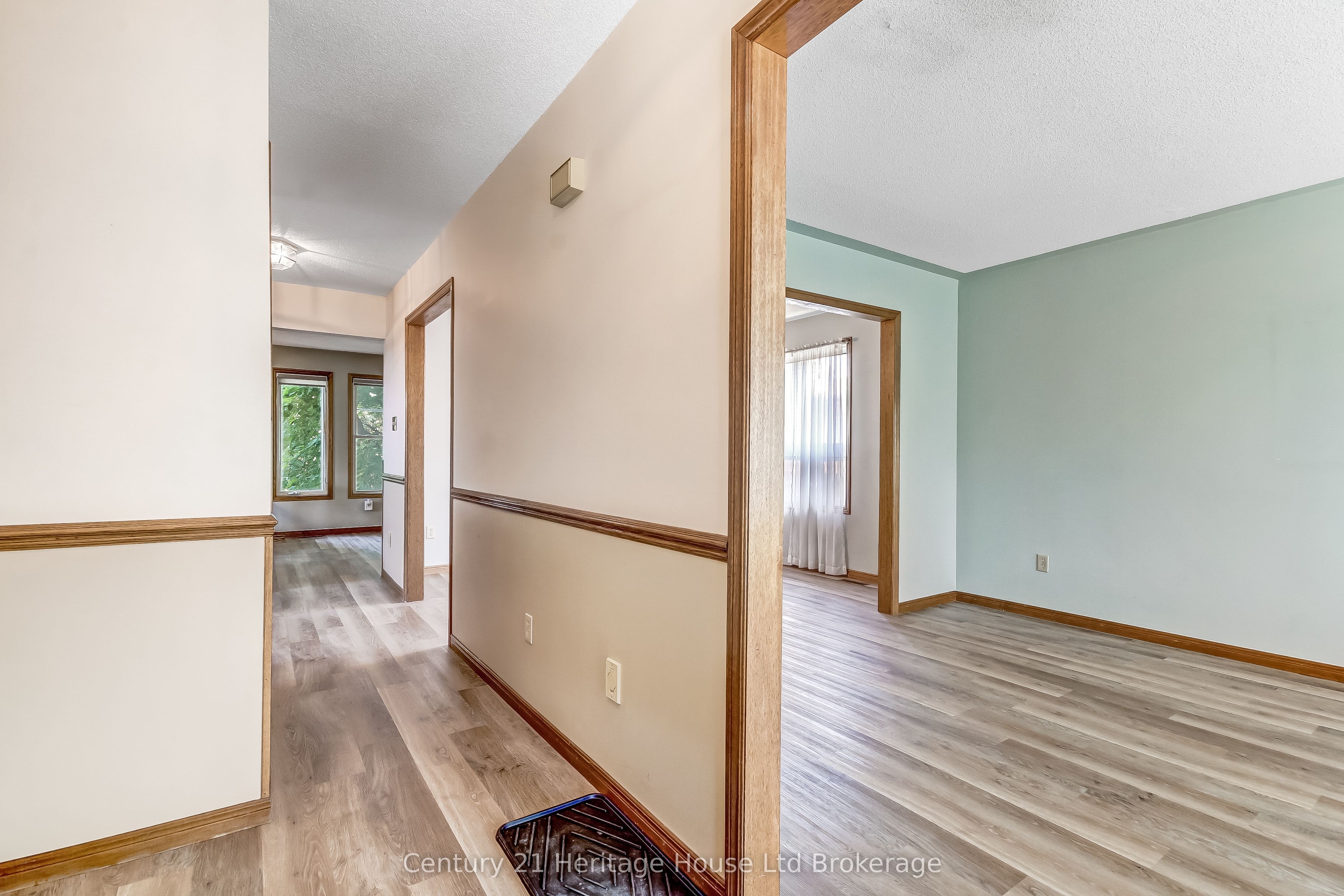137 Fifth Avenue, Woodstock, ON N4S 8V6 photo 4