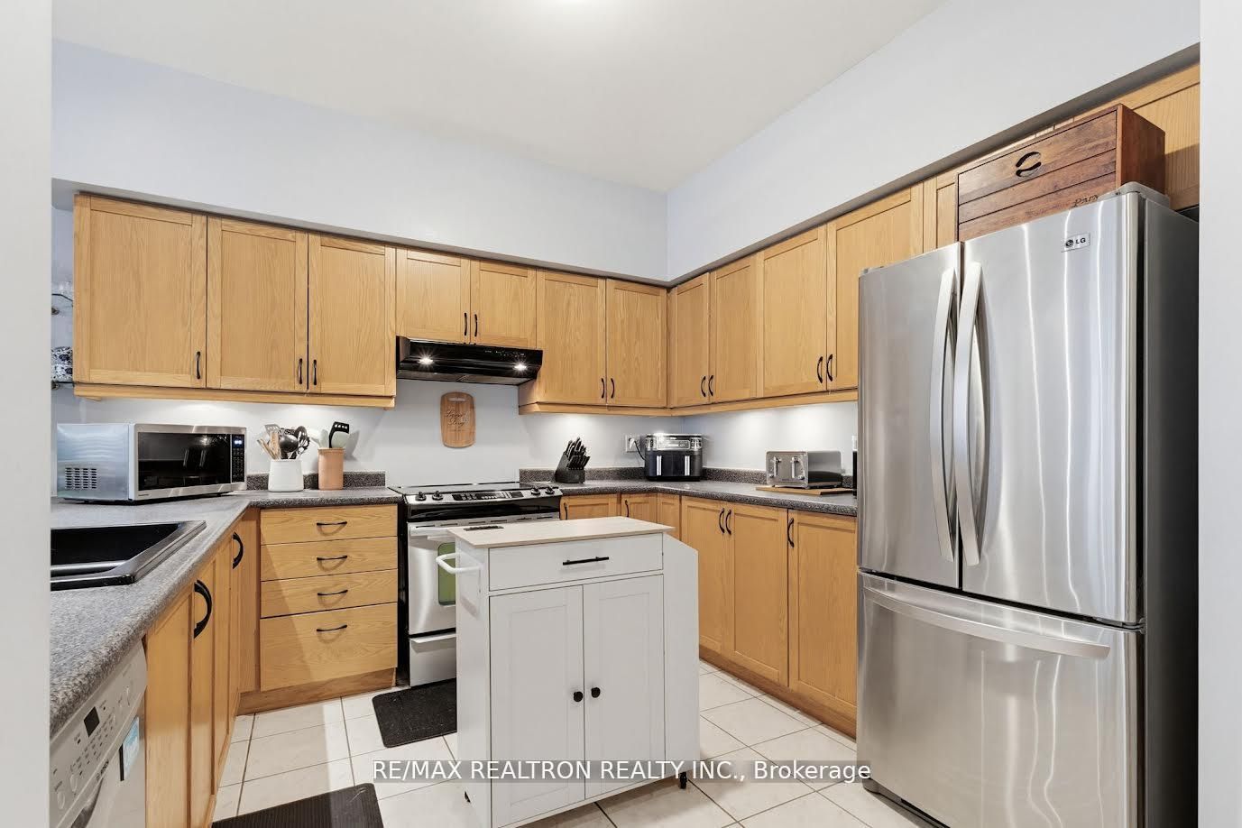81 Valridge Drive 35, Hamilton, ON L9G 5B6 photo 5
