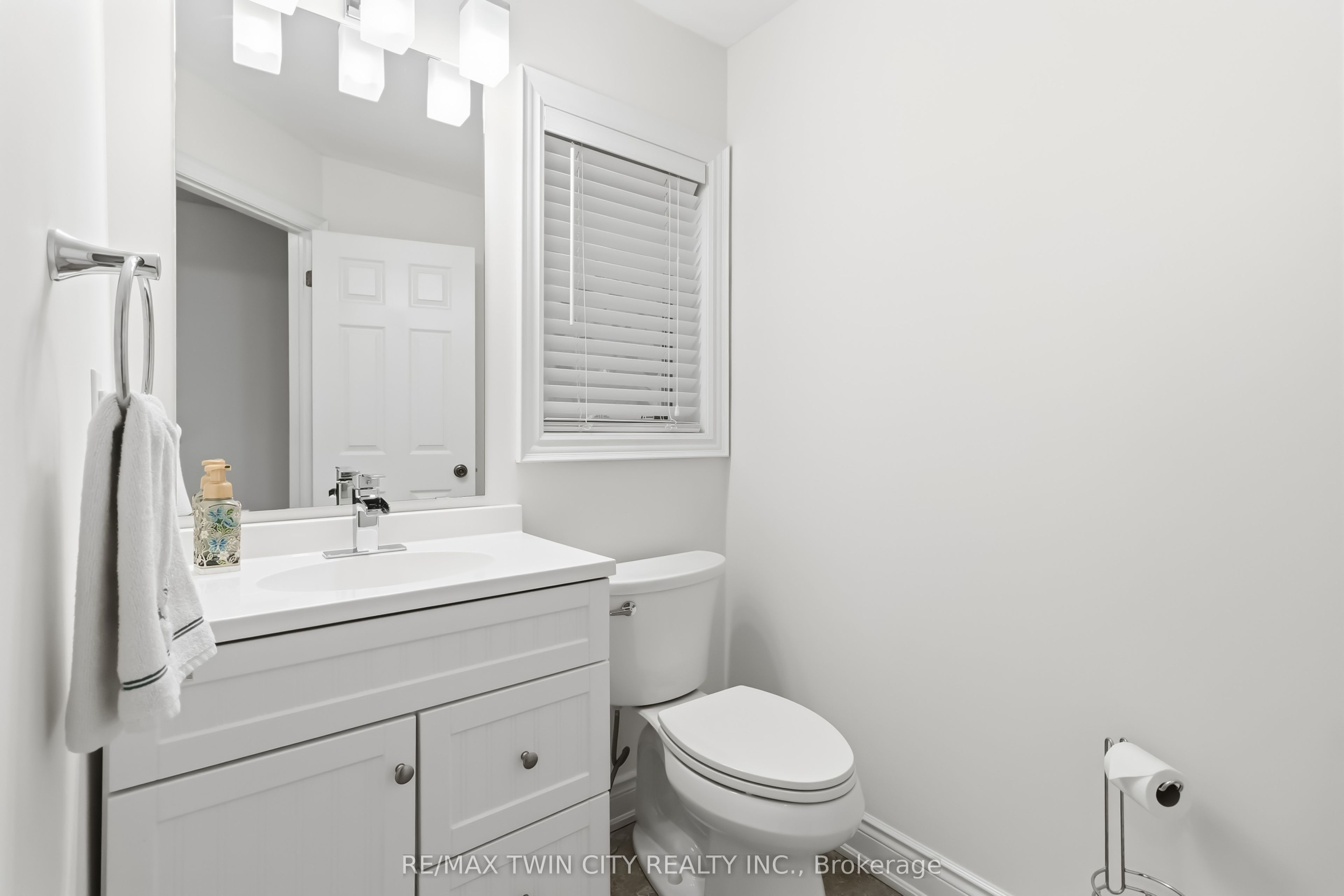 16 Pollard Street, Brantford, ON N3T 0K1 photo 5
