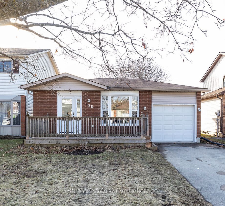 125 Peacock Boulevard, Port Hope, ON L1A 4G3