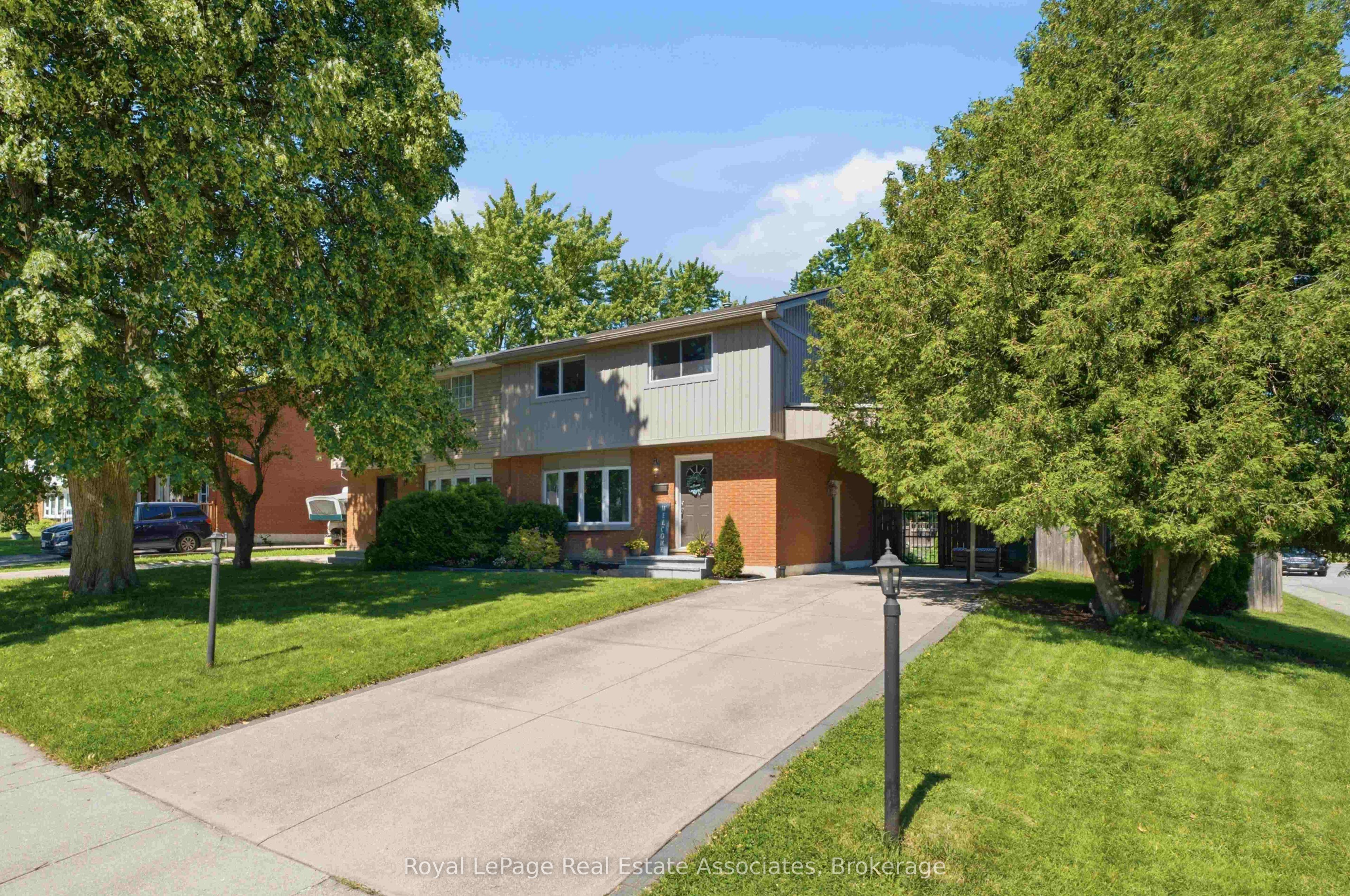2 Wedgewood Avenue, Hamilton, ON L8K 5L8 photo 2