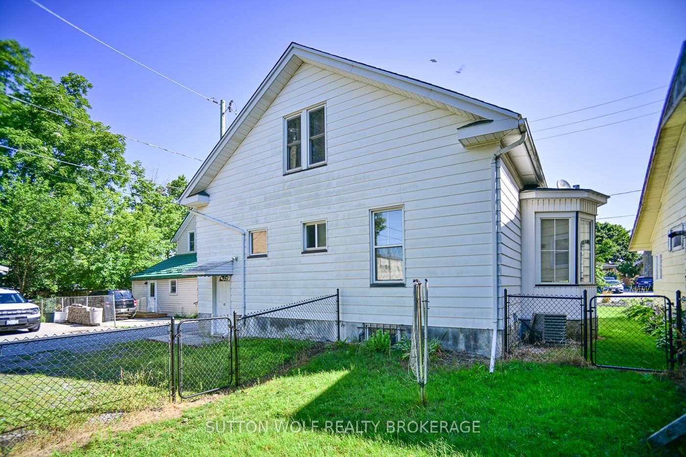 40 Caradoc Street N, Strathroy-Caradoc, ON N7G 2M6 photo 4