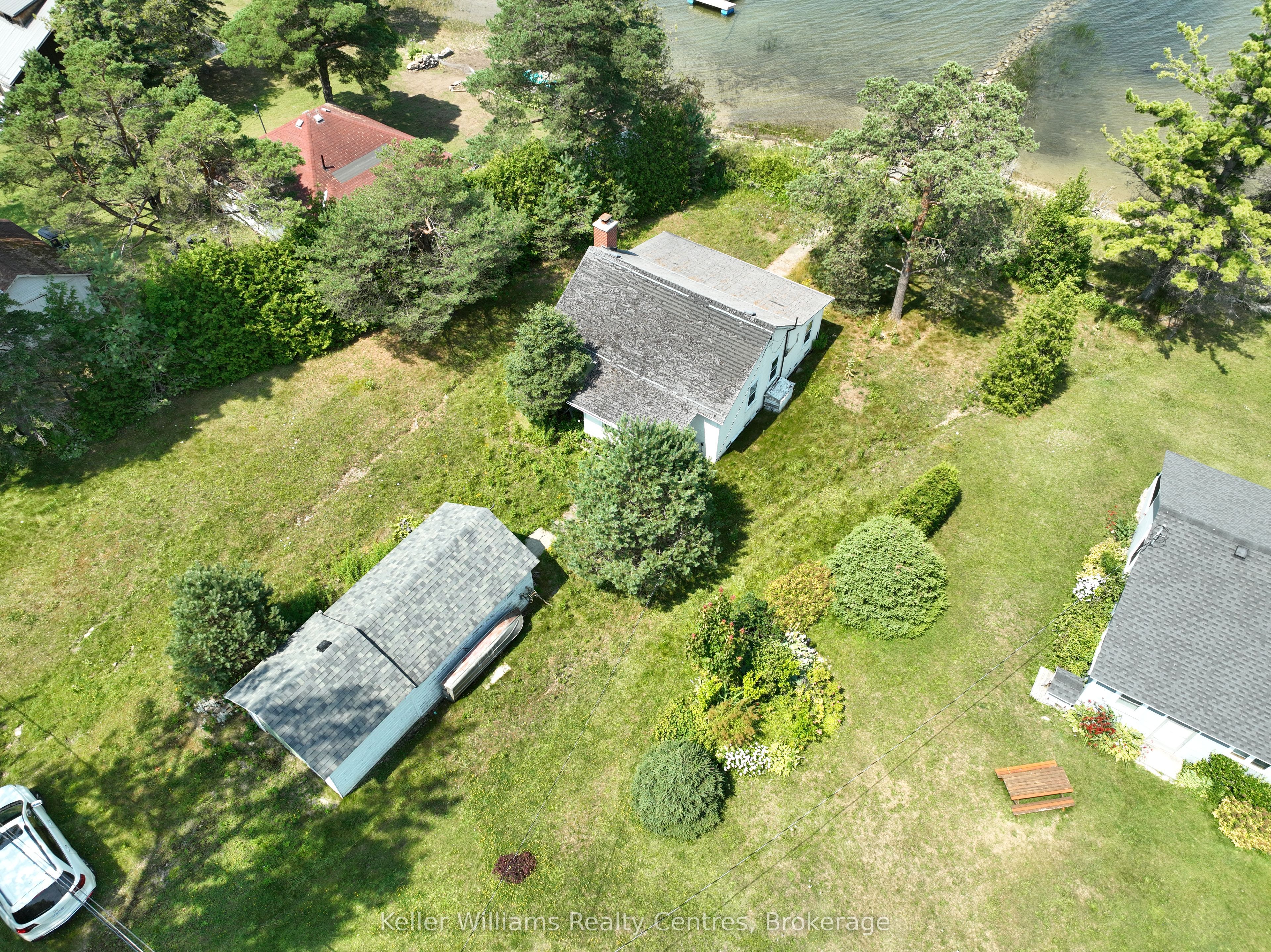 828 Pike Bay Road, Northern Bruce Peninsula, ON N0H 2T0 photo 4